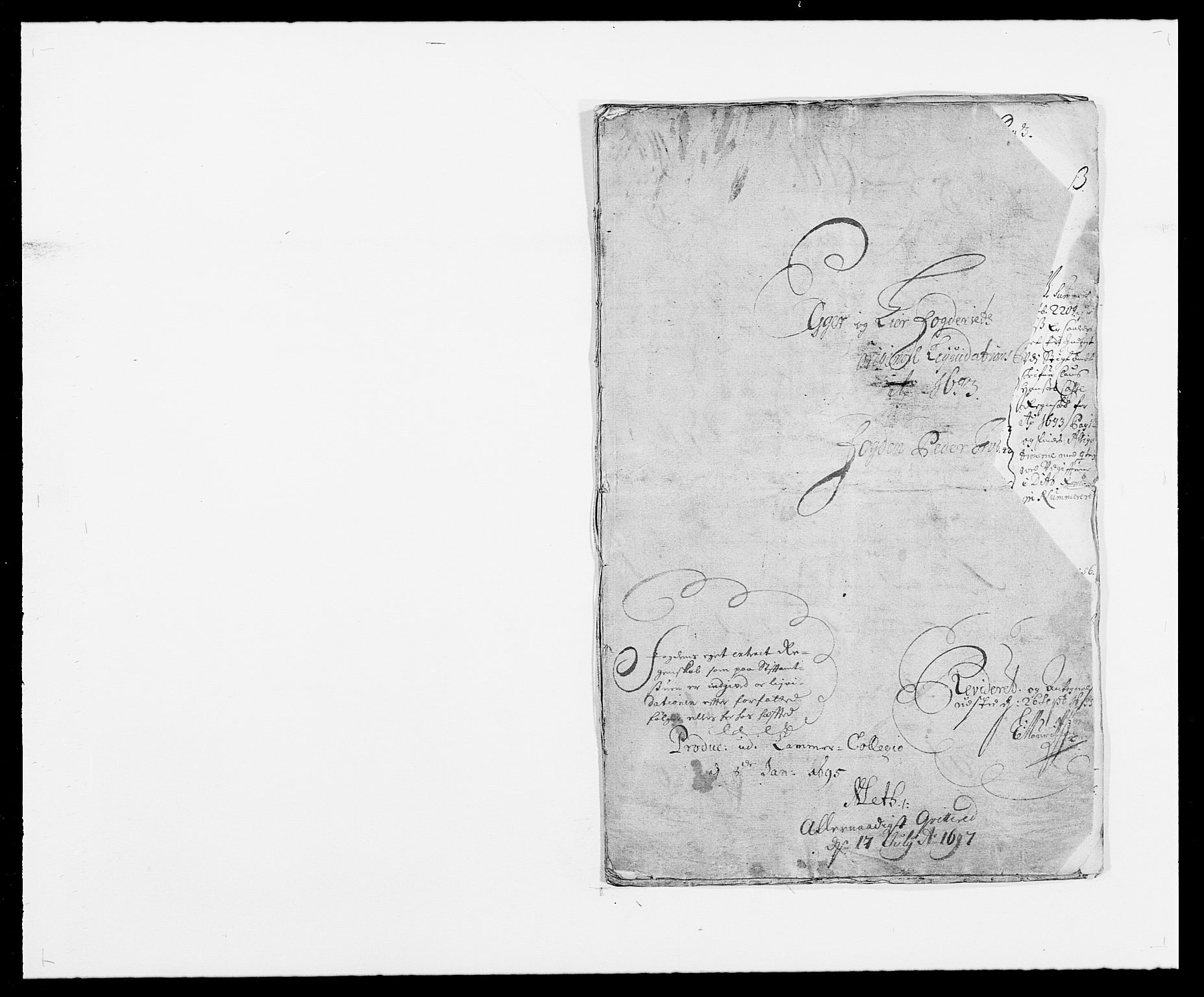 Rentekammeret inntil 1814, Reviderte regnskaper, Fogderegnskap, AV/RA-EA-4092/R28/L1690: Fogderegnskap Eiker og Lier, 1692-1693, p. 123