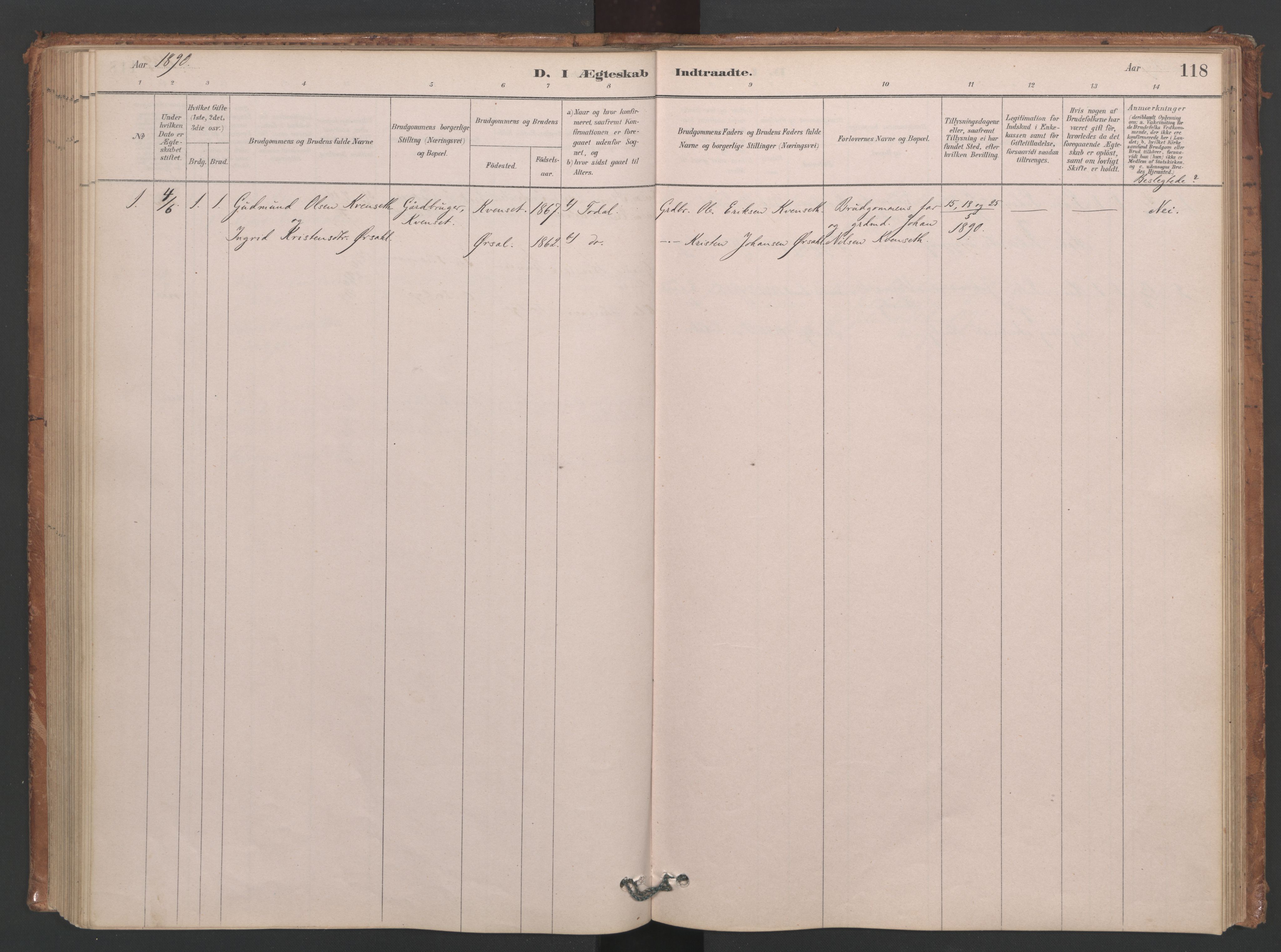 Ministerialprotokoller, klokkerbøker og fødselsregistre - Møre og Romsdal, SAT/A-1454/593/L1034: Parish register (official) no. 593A01, 1879-1911, p. 118