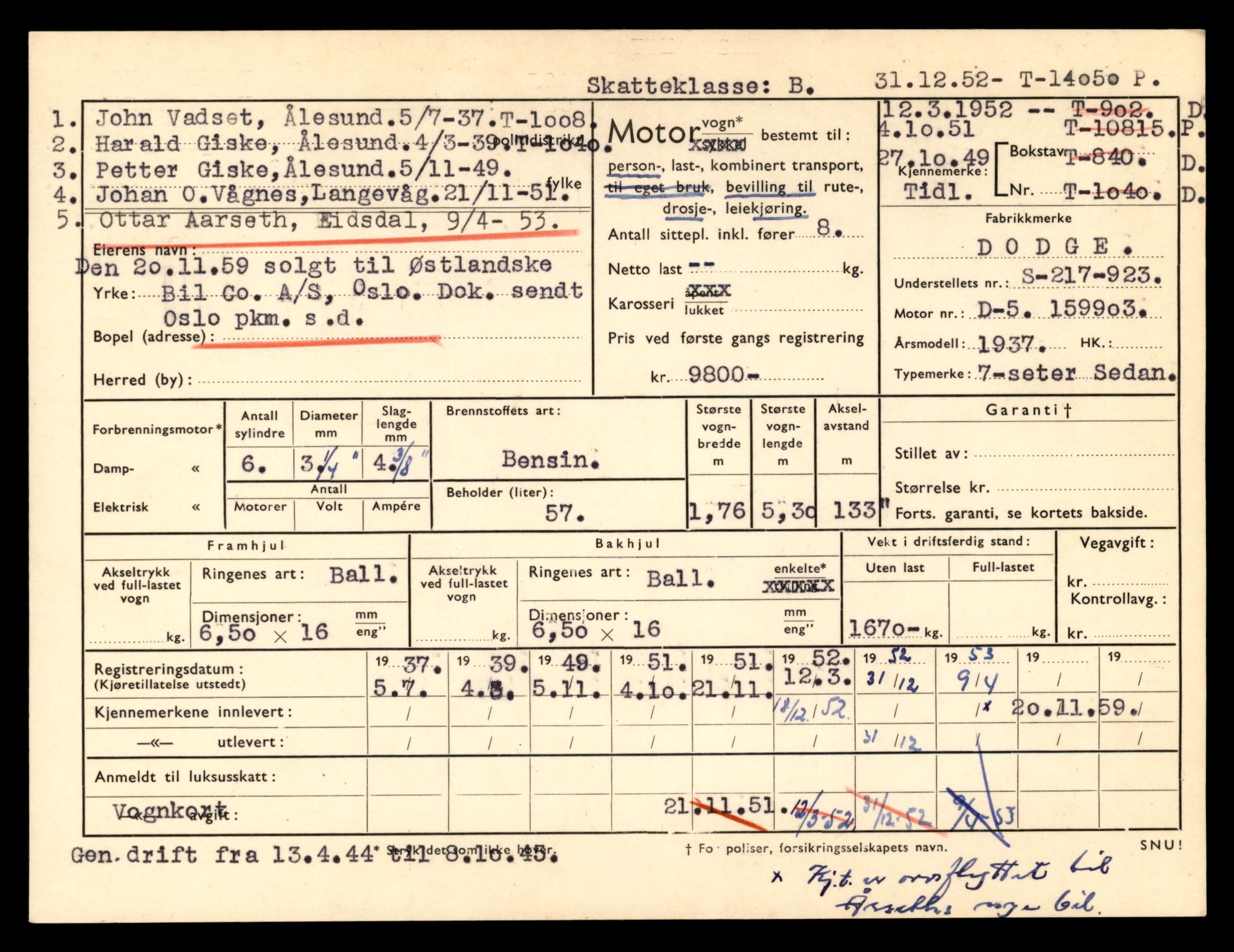 Møre og Romsdal vegkontor - Ålesund trafikkstasjon, AV/SAT-A-4099/F/Fe/L0042: Registreringskort for kjøretøy T 13906 - T 14079, 1927-1998, p. 2471