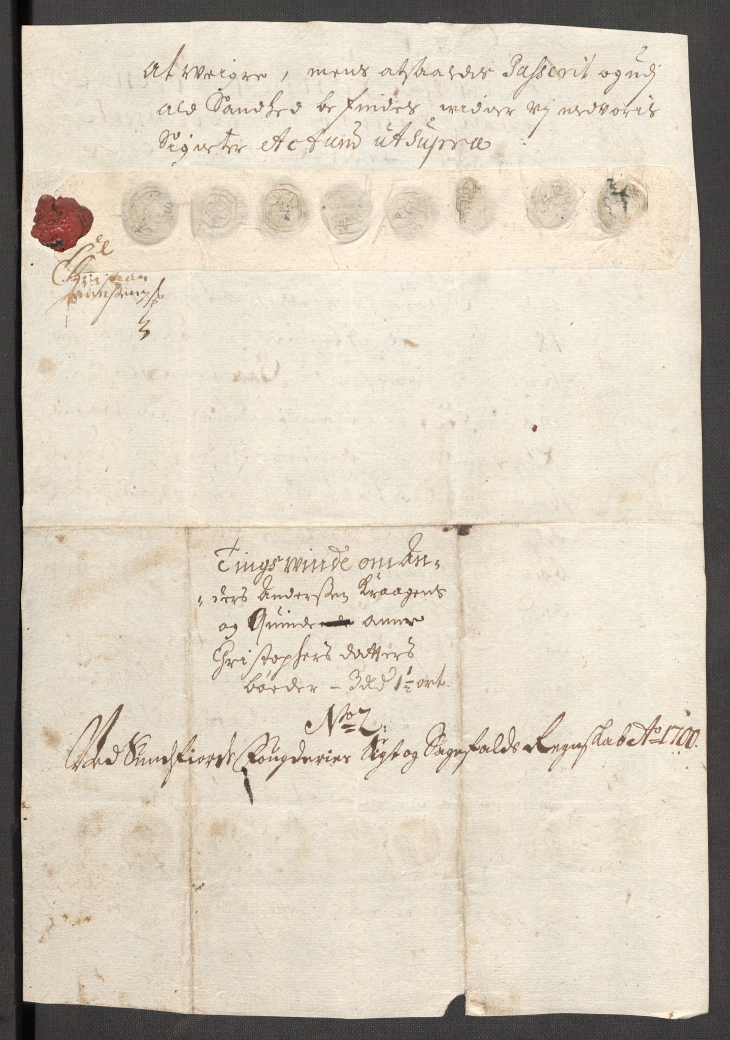 Rentekammeret inntil 1814, Reviderte regnskaper, Fogderegnskap, AV/RA-EA-4092/R53/L3425: Fogderegnskap Sunn- og Nordfjord, 1700-1701, p. 126