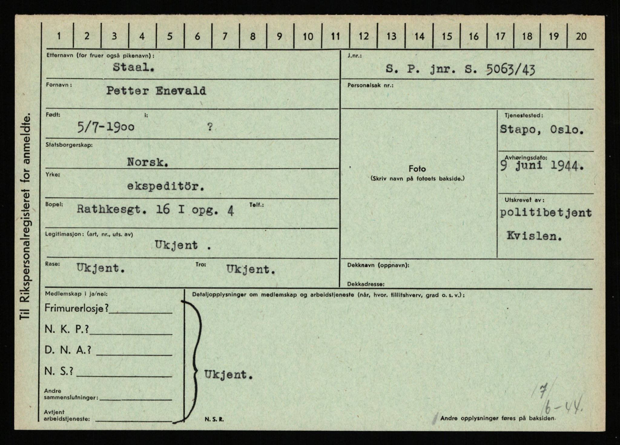 Statspolitiet - Hovedkontoret / Osloavdelingen, AV/RA-S-1329/C/Ca/L0014: Seterlien - Svartås, 1943-1945, p. 4665