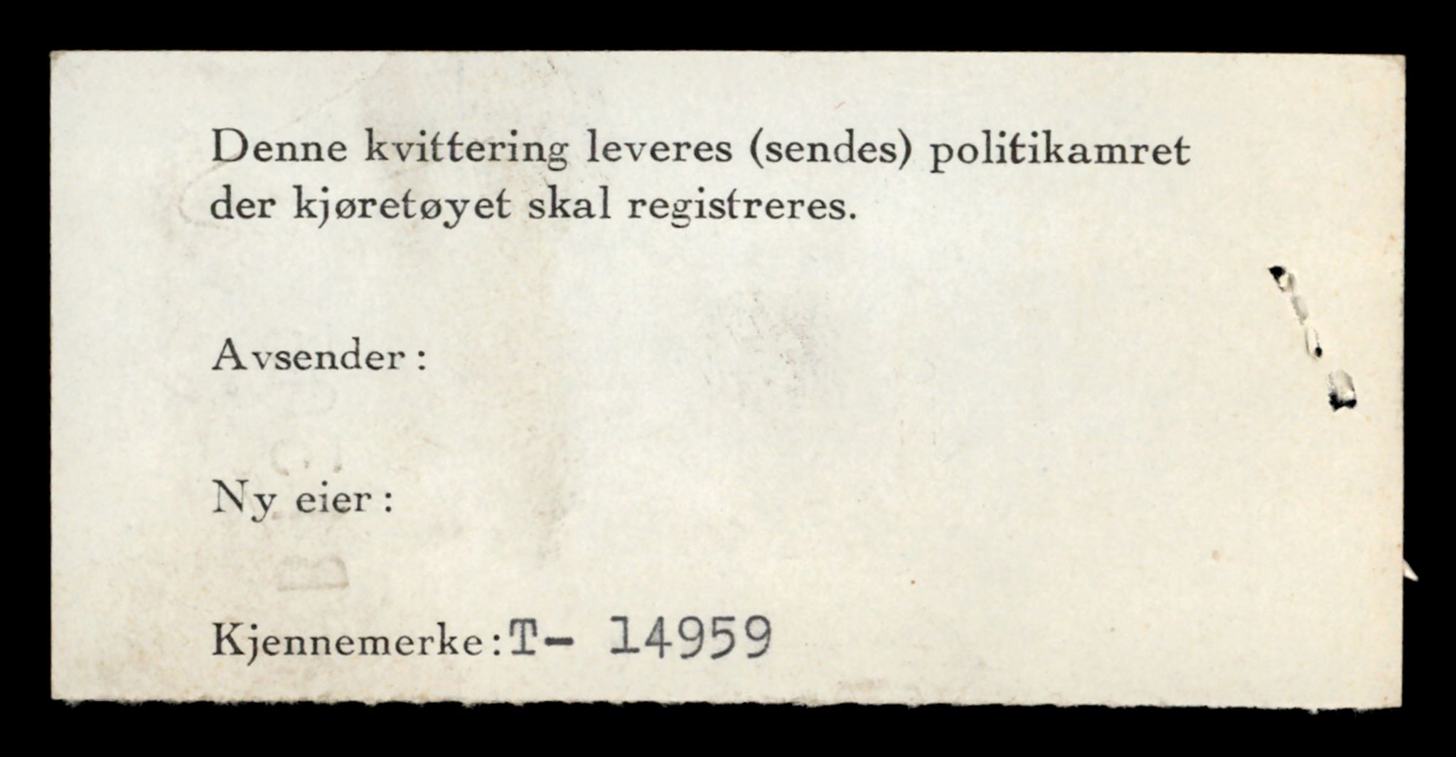 Møre og Romsdal vegkontor - Ålesund trafikkstasjon, AV/SAT-A-4099/F/Fe/L0049: Registreringskort for kjøretøy T 14864 - T 18613, 1927-1998, p. 2246