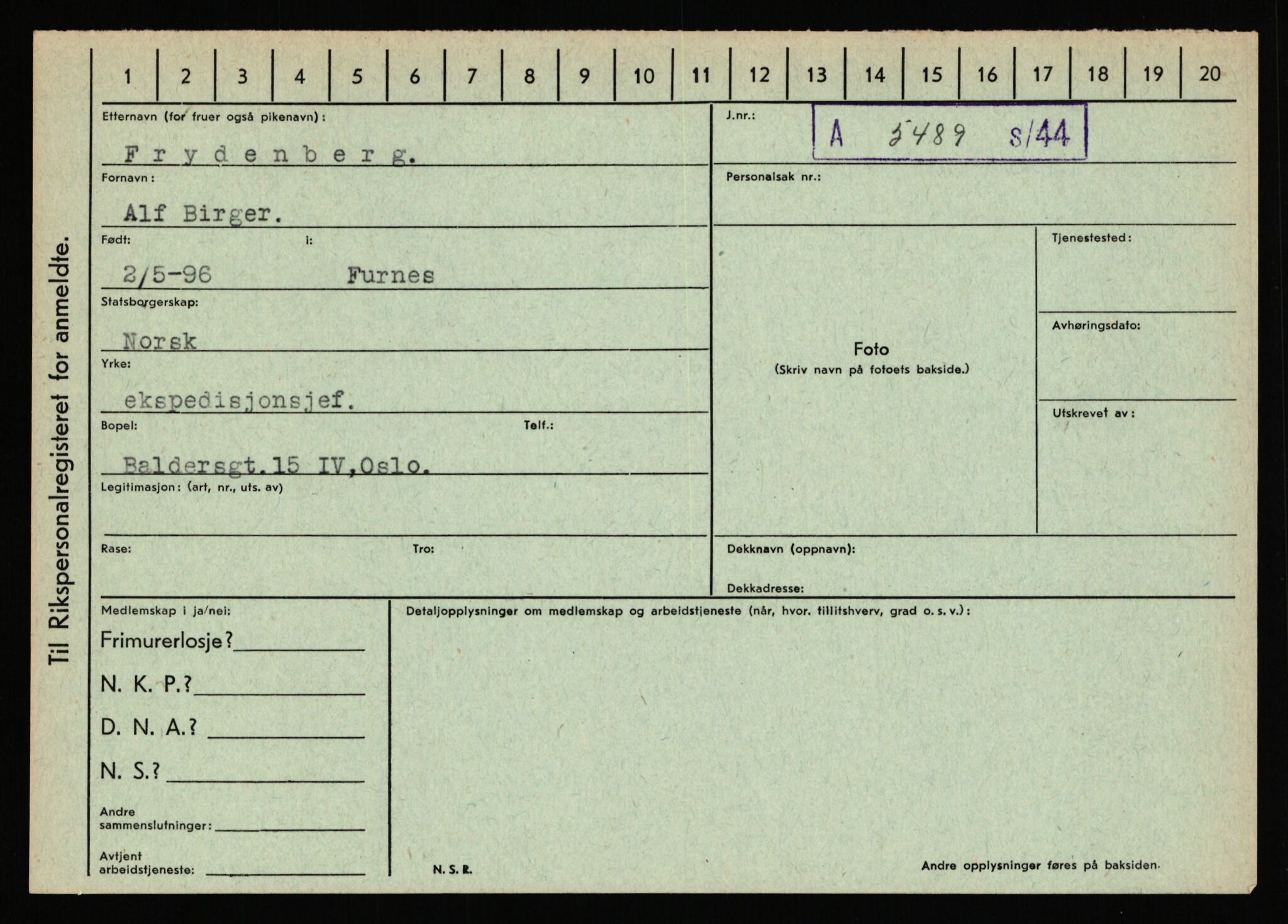 Statspolitiet - Hovedkontoret / Osloavdelingen, AV/RA-S-1329/C/Ca/L0004: Eid - funn av gjenstander	, 1943-1945, p. 4932