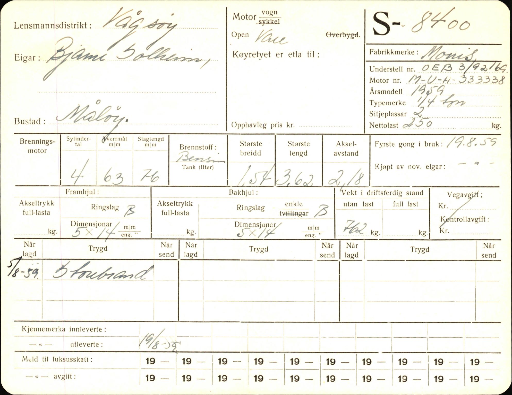 Statens vegvesen, Sogn og Fjordane vegkontor, AV/SAB-A-5301/4/F/L0006: Registerkort utmeldte Fjordane S8300-9500, 1930-1961, p. 163