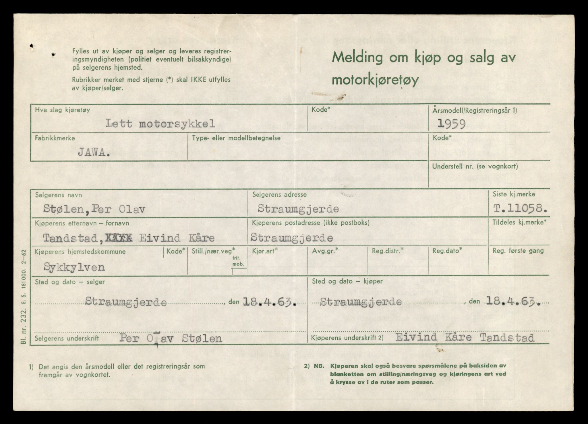 Møre og Romsdal vegkontor - Ålesund trafikkstasjon, AV/SAT-A-4099/F/Fe/L0037: Registreringskort for kjøretøy T 13031 - T 13179, 1927-1998, p. 725