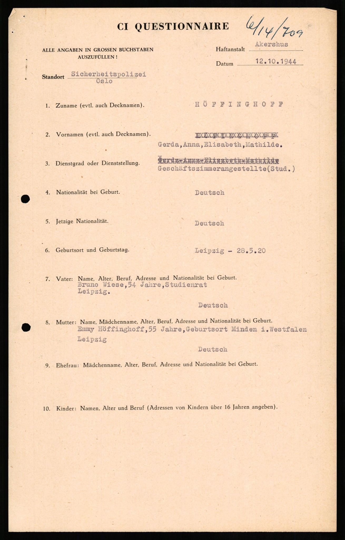 Forsvaret, Forsvarets overkommando II, RA/RAFA-3915/D/Db/L0014: CI Questionaires. Tyske okkupasjonsstyrker i Norge. Tyskere., 1945-1946, p. 251