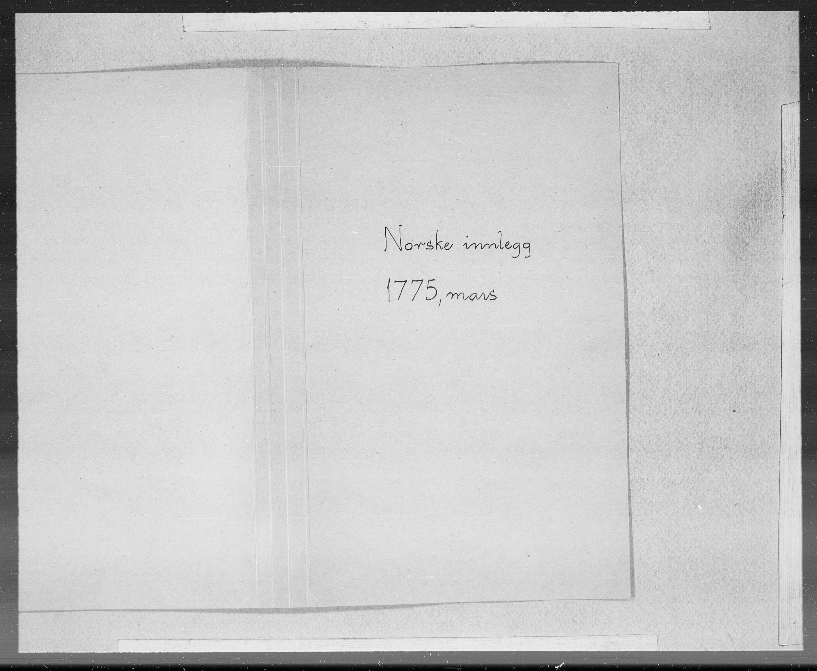 Danske Kanselli 1572-1799, AV/RA-EA-3023/F/Fc/Fcc/Fcca/L0215: Norske innlegg 1572-1799, 1775, p. 305