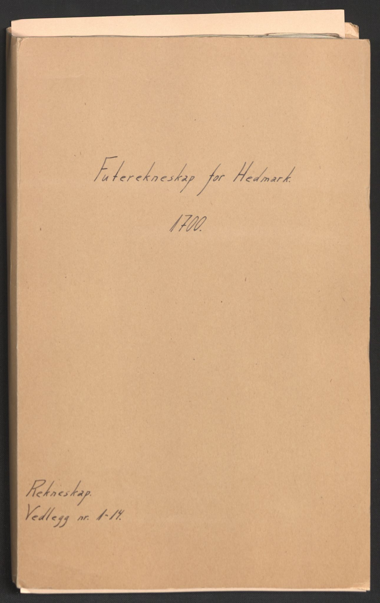 Rentekammeret inntil 1814, Reviderte regnskaper, Fogderegnskap, RA/EA-4092/R16/L1039: Fogderegnskap Hedmark, 1700, p. 2