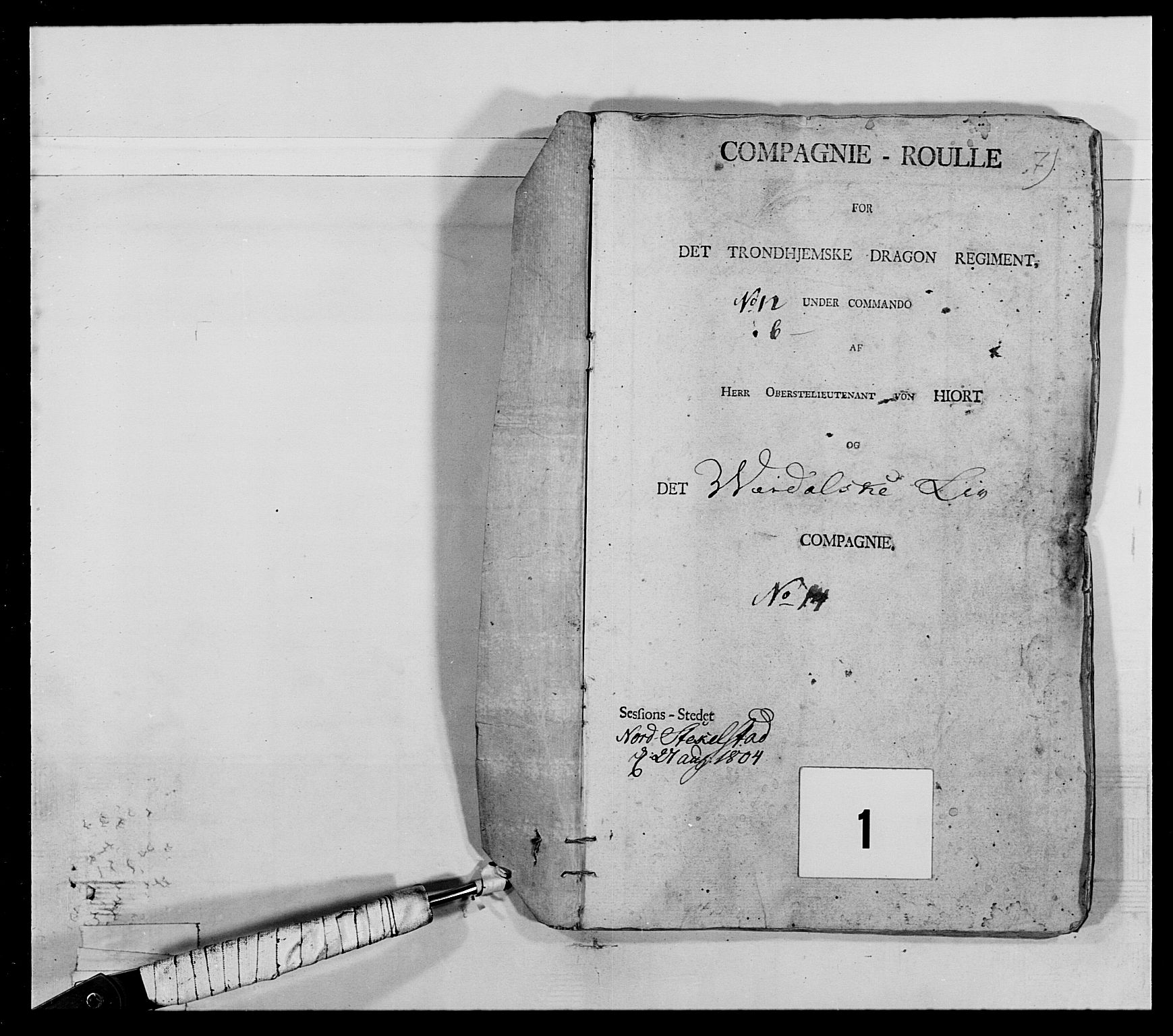 Generalitets- og kommissariatskollegiet, Det kongelige norske kommissariatskollegium, AV/RA-EA-5420/E/Eh/L0022a: Trondheimske dragonregiment, 1804-1807, p. 8