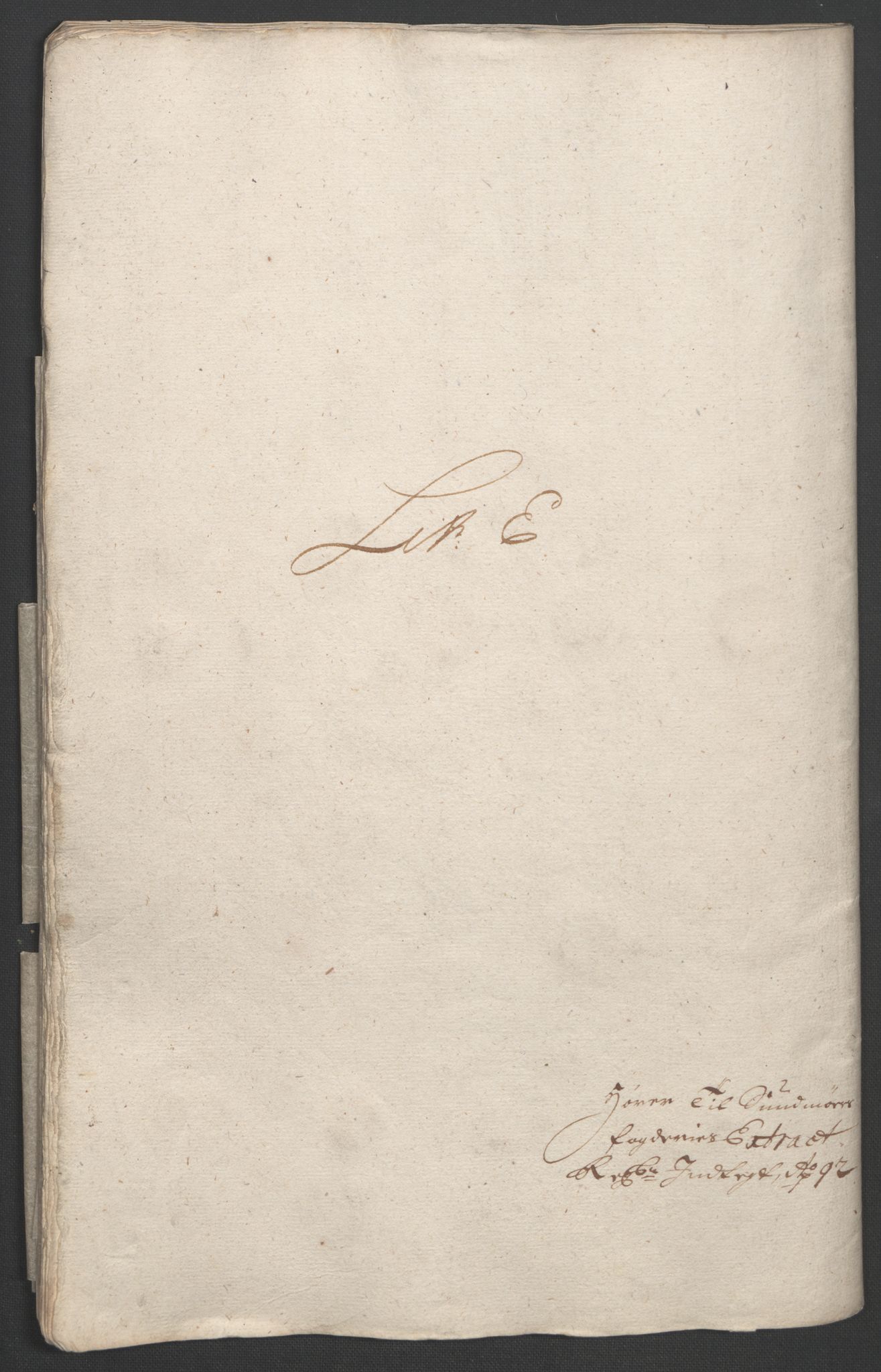 Rentekammeret inntil 1814, Reviderte regnskaper, Fogderegnskap, RA/EA-4092/R54/L3554: Fogderegnskap Sunnmøre, 1691-1693, p. 256