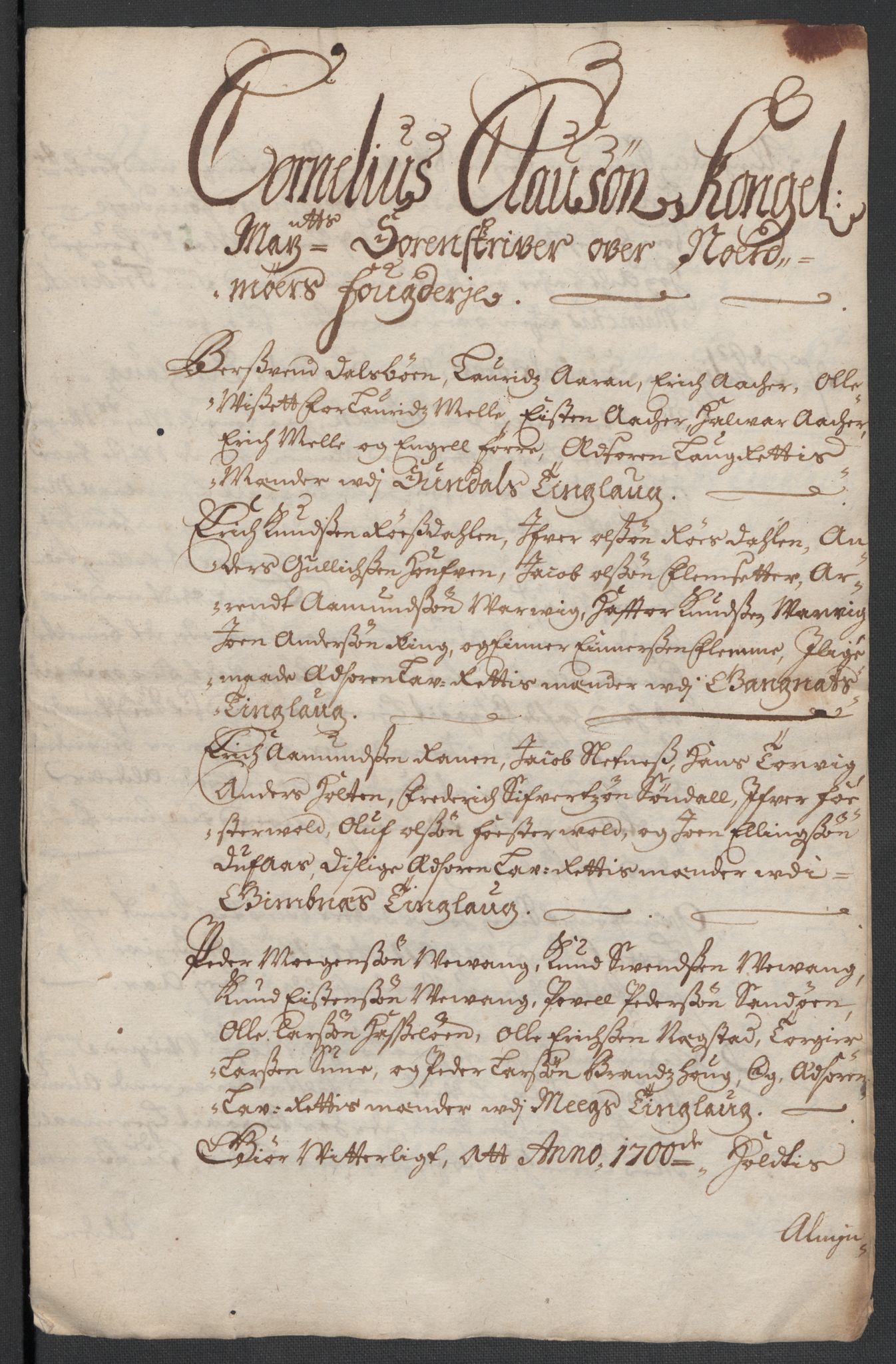 Rentekammeret inntil 1814, Reviderte regnskaper, Fogderegnskap, AV/RA-EA-4092/R56/L3739: Fogderegnskap Nordmøre, 1700-1702, p. 121