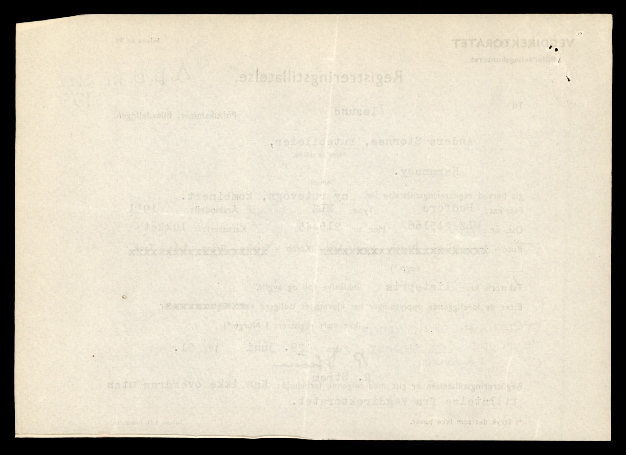 Møre og Romsdal vegkontor - Ålesund trafikkstasjon, AV/SAT-A-4099/F/Fe/L0010: Registreringskort for kjøretøy T 1050 - T 1169, 1927-1998, p. 2940