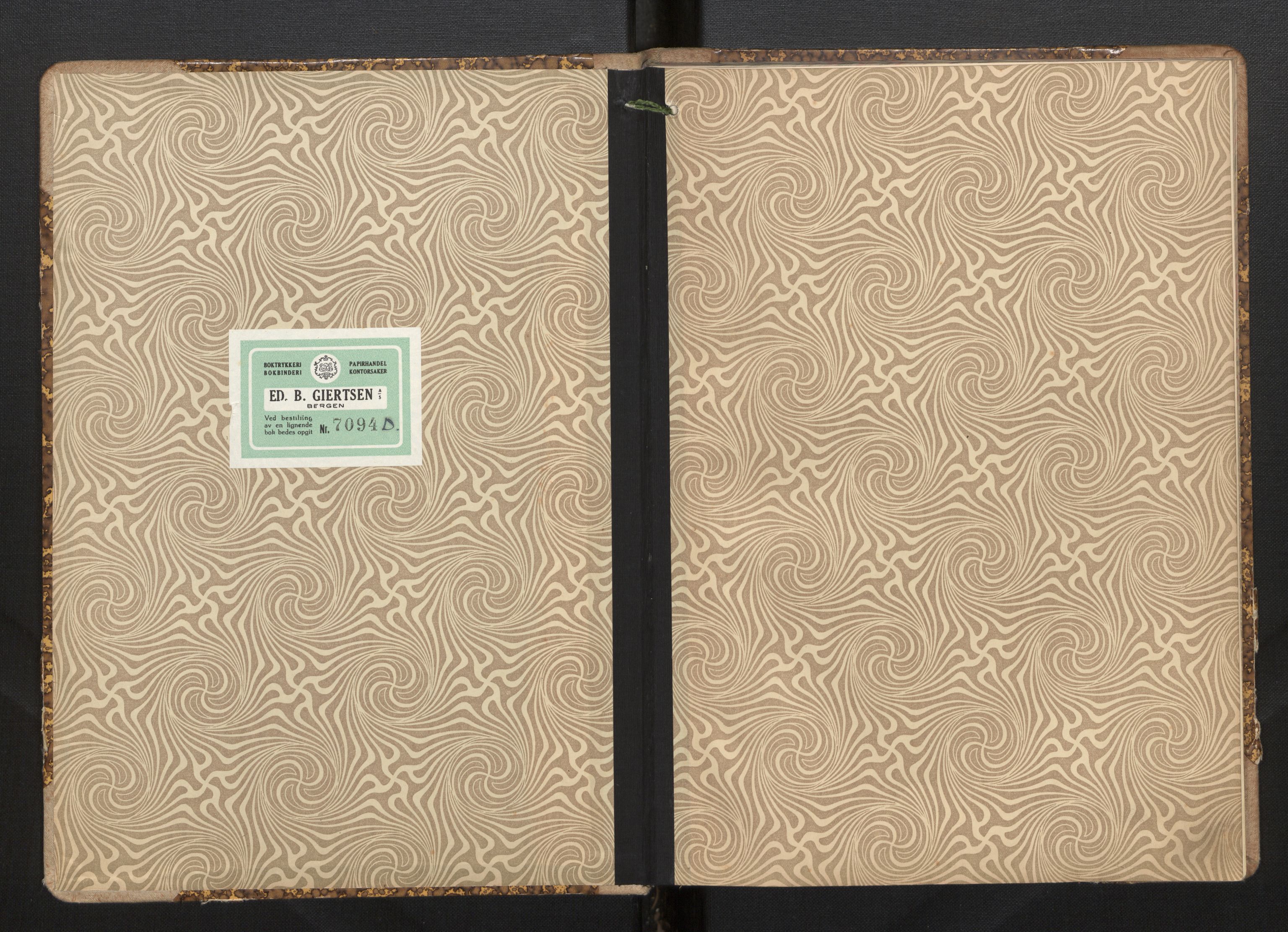 Fiskeridirektoratet - 1 Adm. ledelse - 13 Båtkontoret, AV/SAB-A-2003/I/Ia/Iah/L0102: 135.0836/3 Merkeprotokoll - Os, 1941-1943