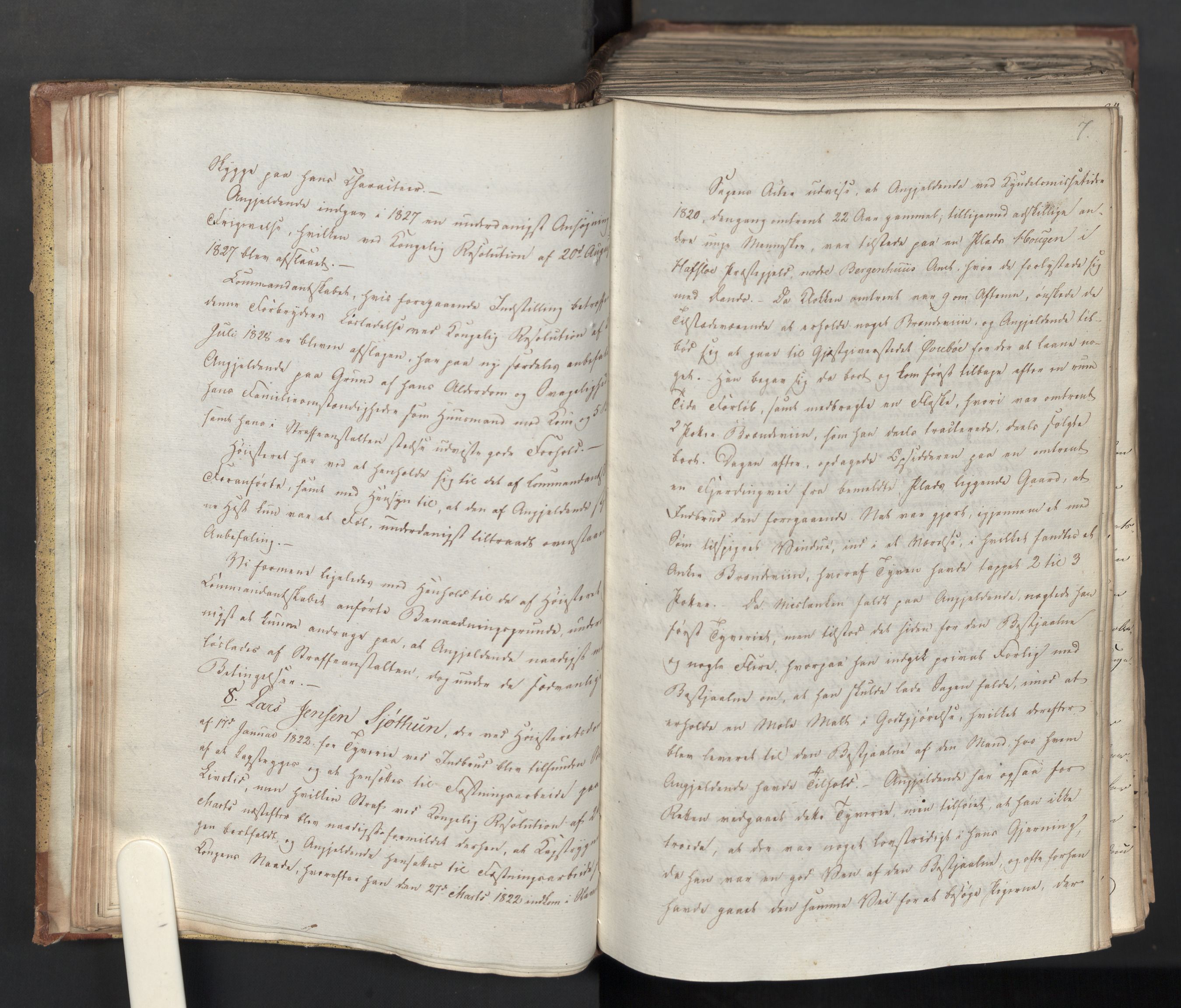 Statsrådsavdelingen i Stockholm, AV/RA-S-1003/D/Da/L0066: Regjeringsinnstillinger nr. 240-449, 1830, p. 38