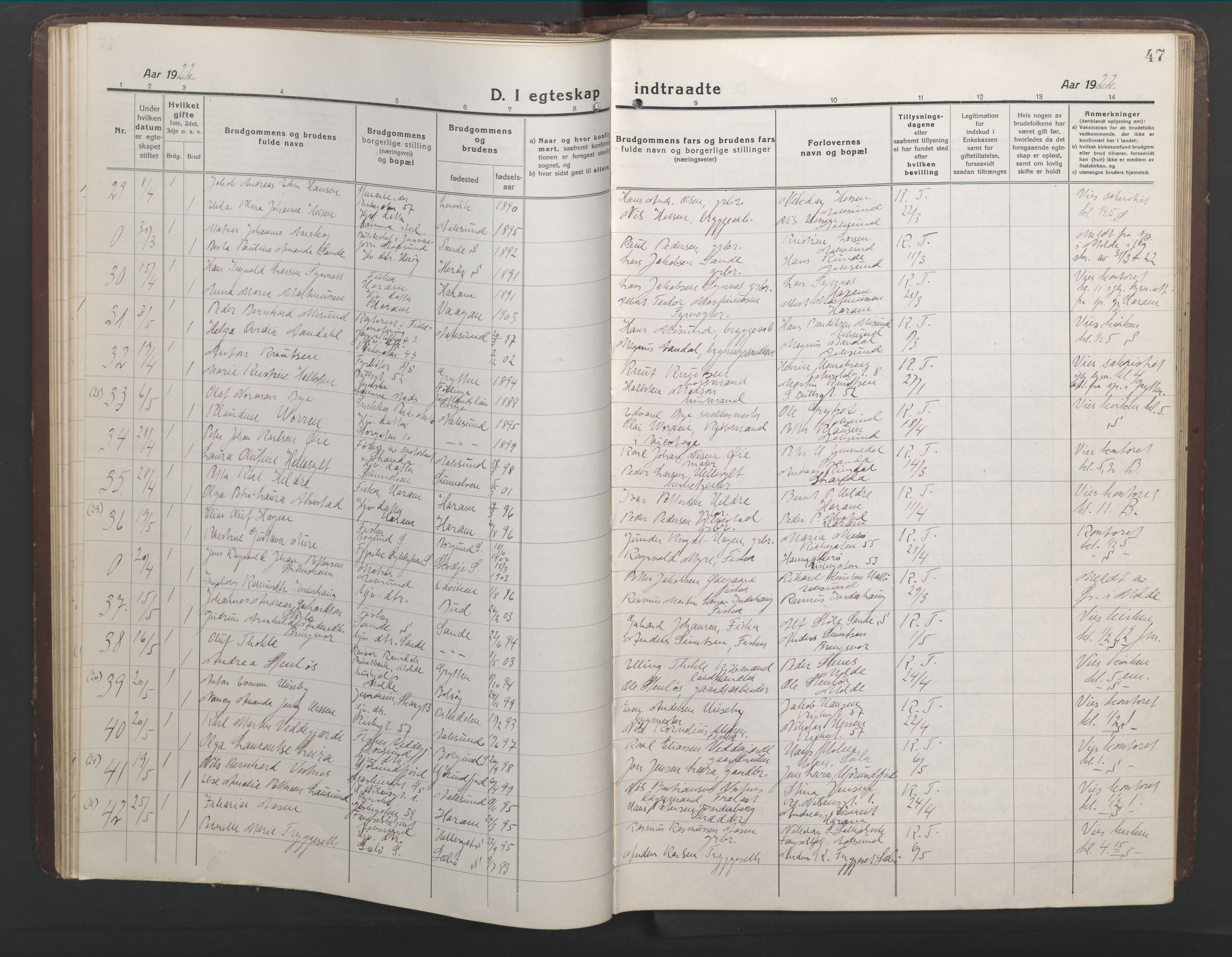 Ministerialprotokoller, klokkerbøker og fødselsregistre - Møre og Romsdal, AV/SAT-A-1454/529/L0473: Parish register (copy) no. 529C10, 1918-1941, p. 47