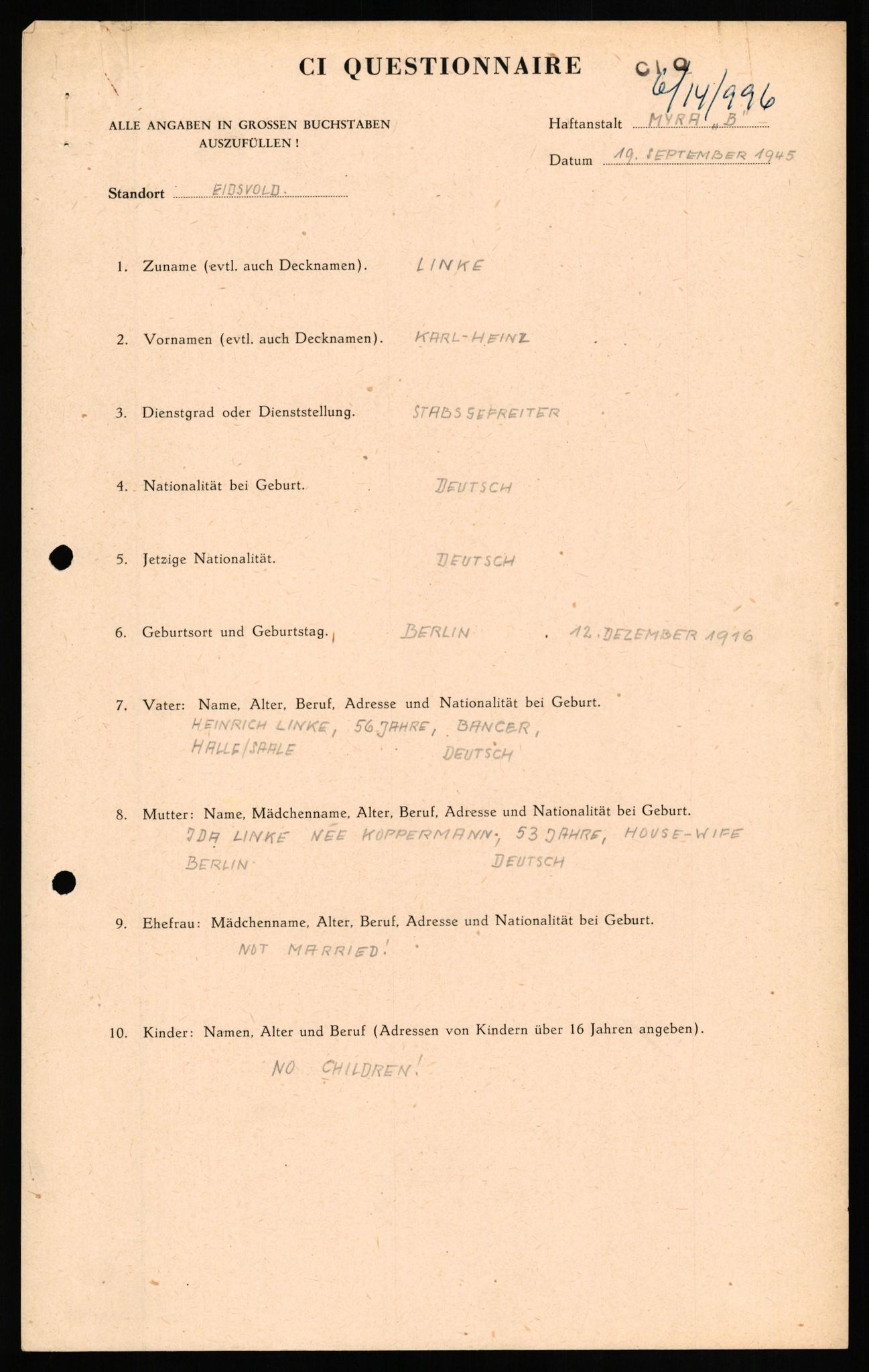 Forsvaret, Forsvarets overkommando II, AV/RA-RAFA-3915/D/Db/L0020: CI Questionaires. Tyske okkupasjonsstyrker i Norge. Tyskere., 1945-1946, p. 211