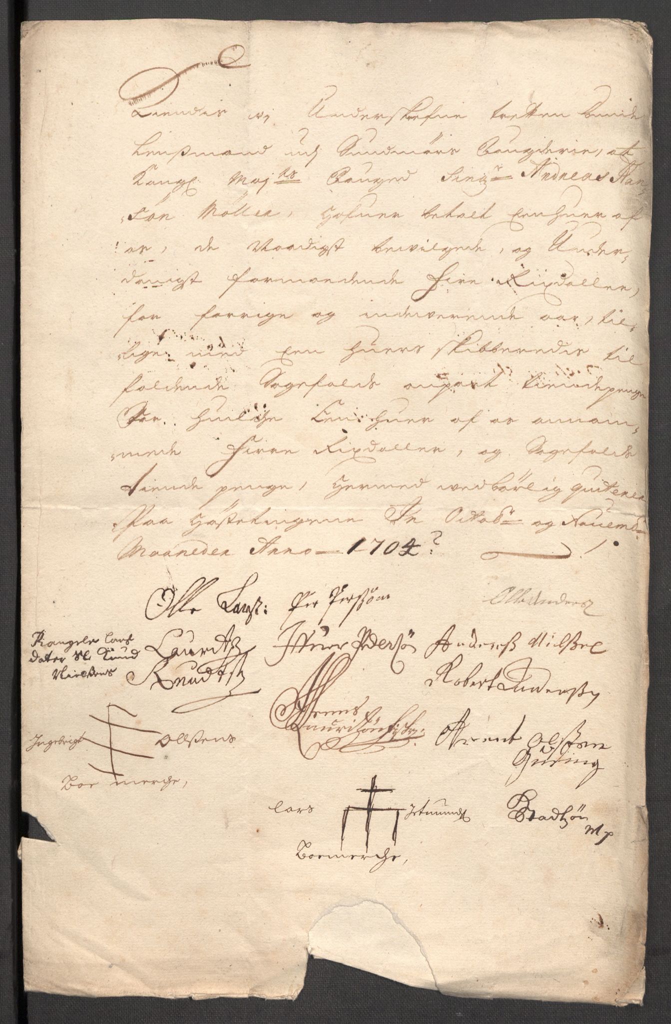 Rentekammeret inntil 1814, Reviderte regnskaper, Fogderegnskap, AV/RA-EA-4092/R54/L3560: Fogderegnskap Sunnmøre, 1704-1705, p. 181