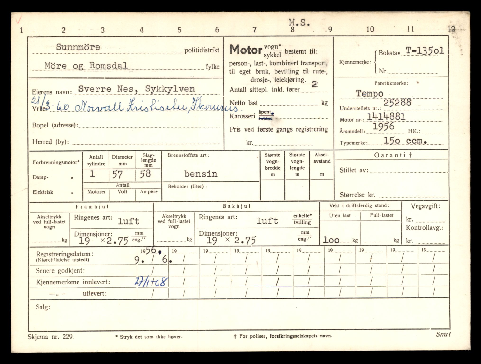 Møre og Romsdal vegkontor - Ålesund trafikkstasjon, AV/SAT-A-4099/F/Fe/L0039: Registreringskort for kjøretøy T 13361 - T 13530, 1927-1998, p. 2504