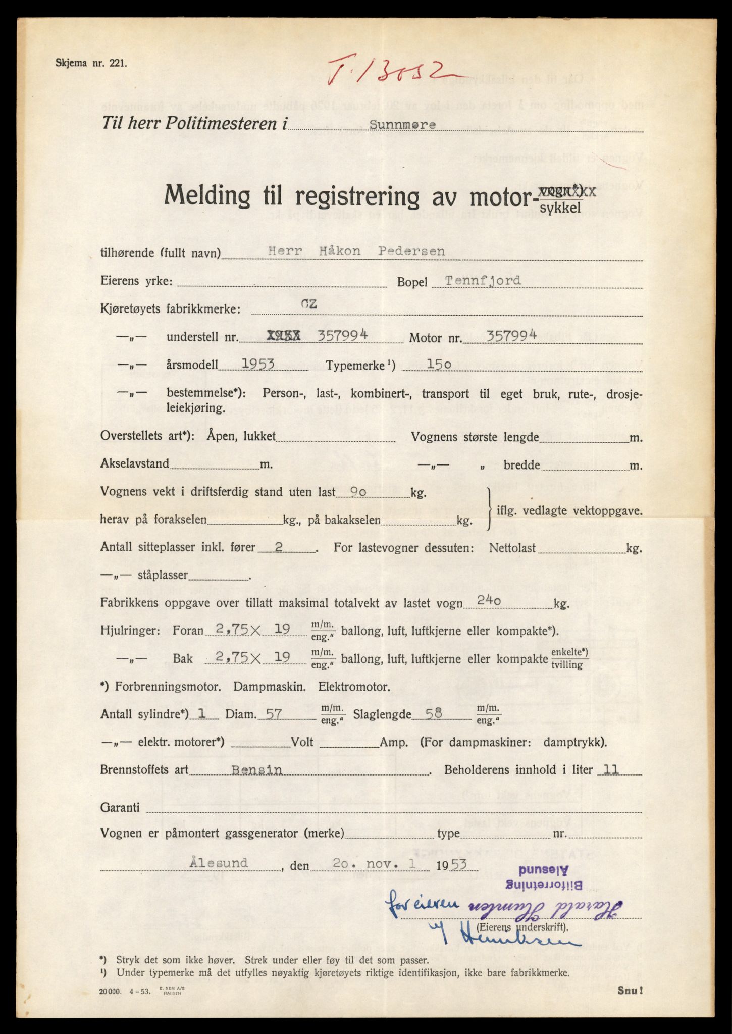 Møre og Romsdal vegkontor - Ålesund trafikkstasjon, AV/SAT-A-4099/F/Fe/L0037: Registreringskort for kjøretøy T 13031 - T 13179, 1927-1998, p. 489