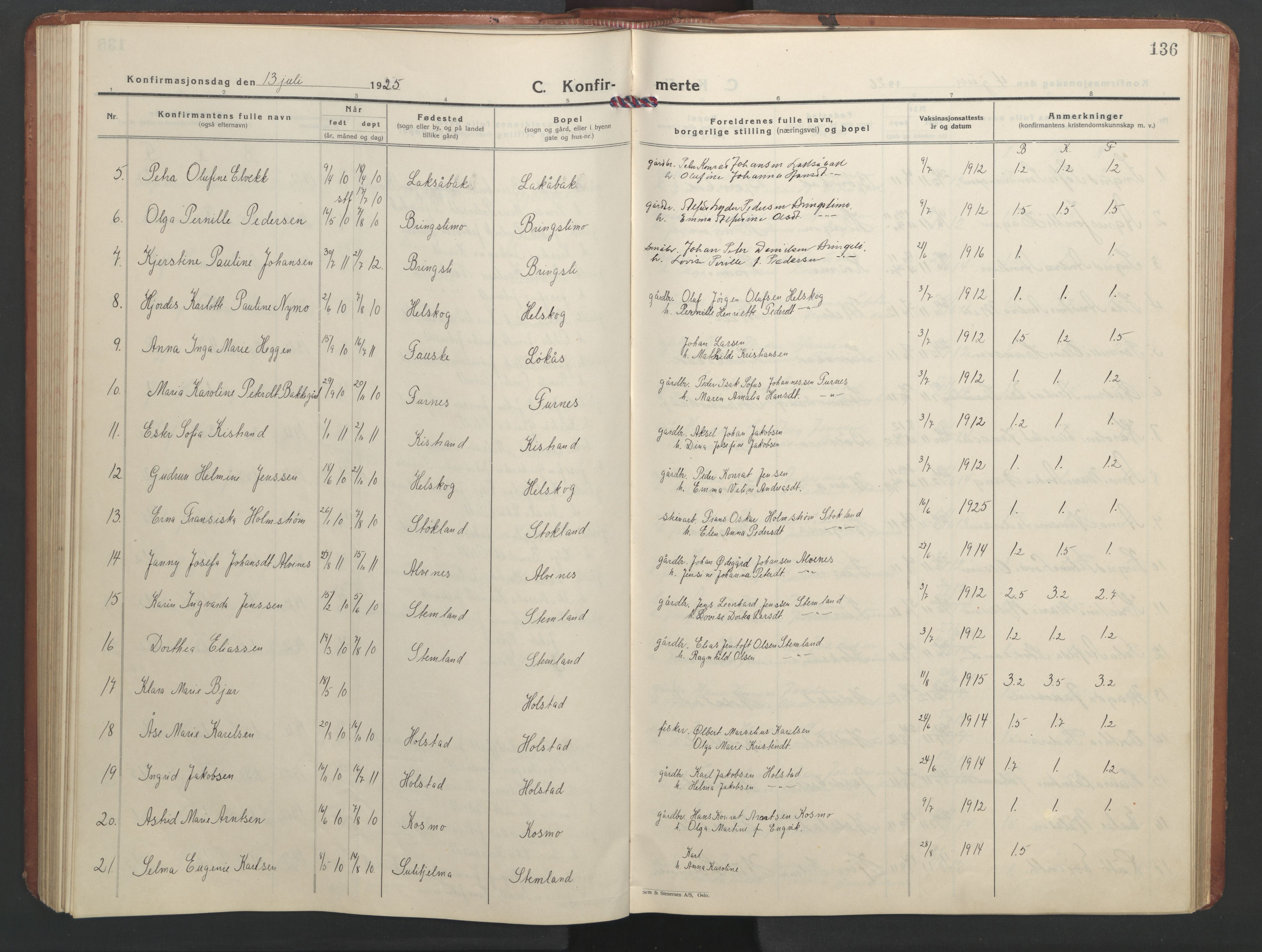 Ministerialprotokoller, klokkerbøker og fødselsregistre - Nordland, AV/SAT-A-1459/851/L0727: Parish register (copy) no. 851C02, 1925-1948, p. 136