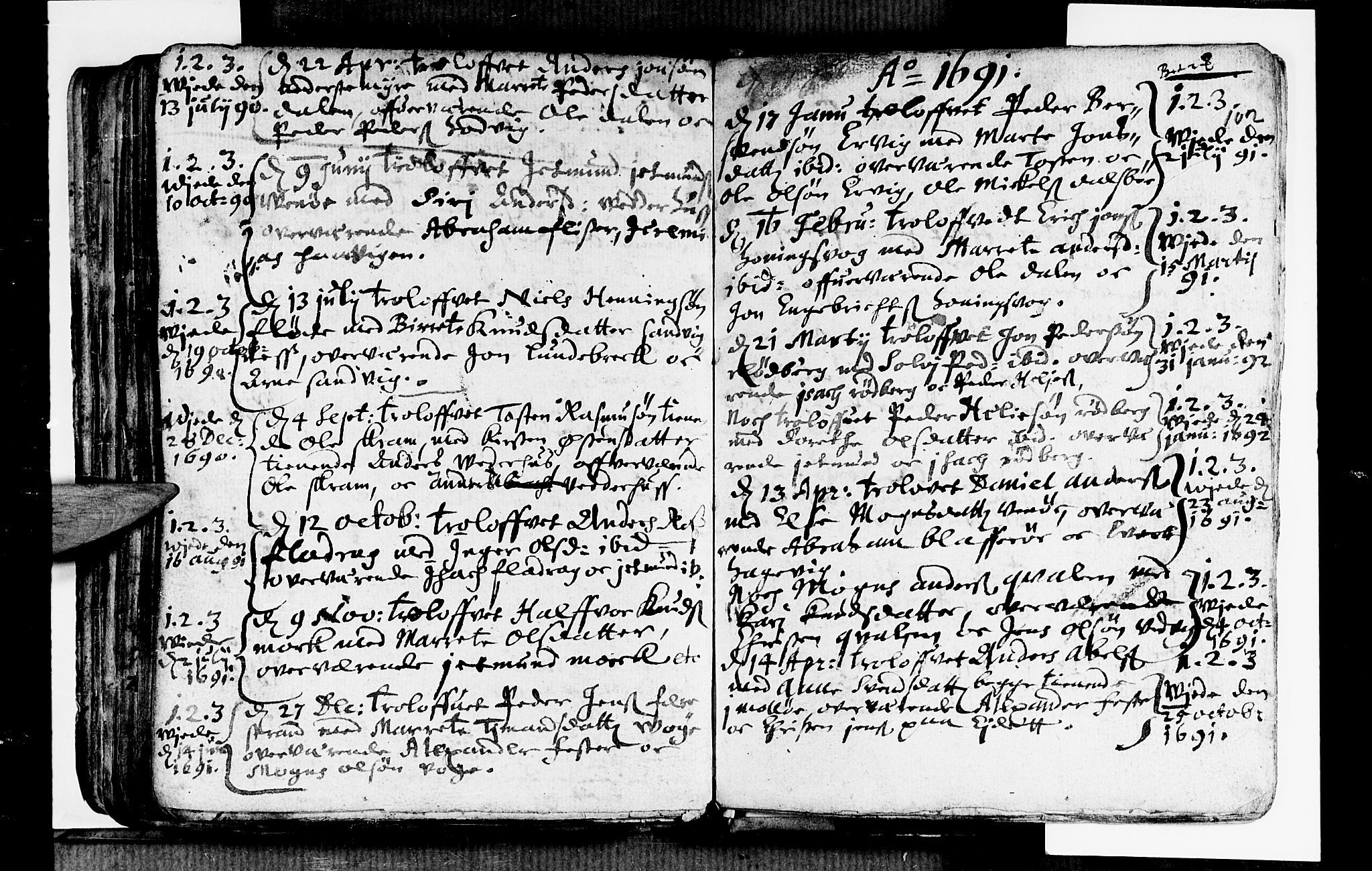 Selje sokneprestembete, AV/SAB-A-99938/H/Ha/Haa/Haaa: Parish register (official) no. A 1, 1668-1696, p. 102