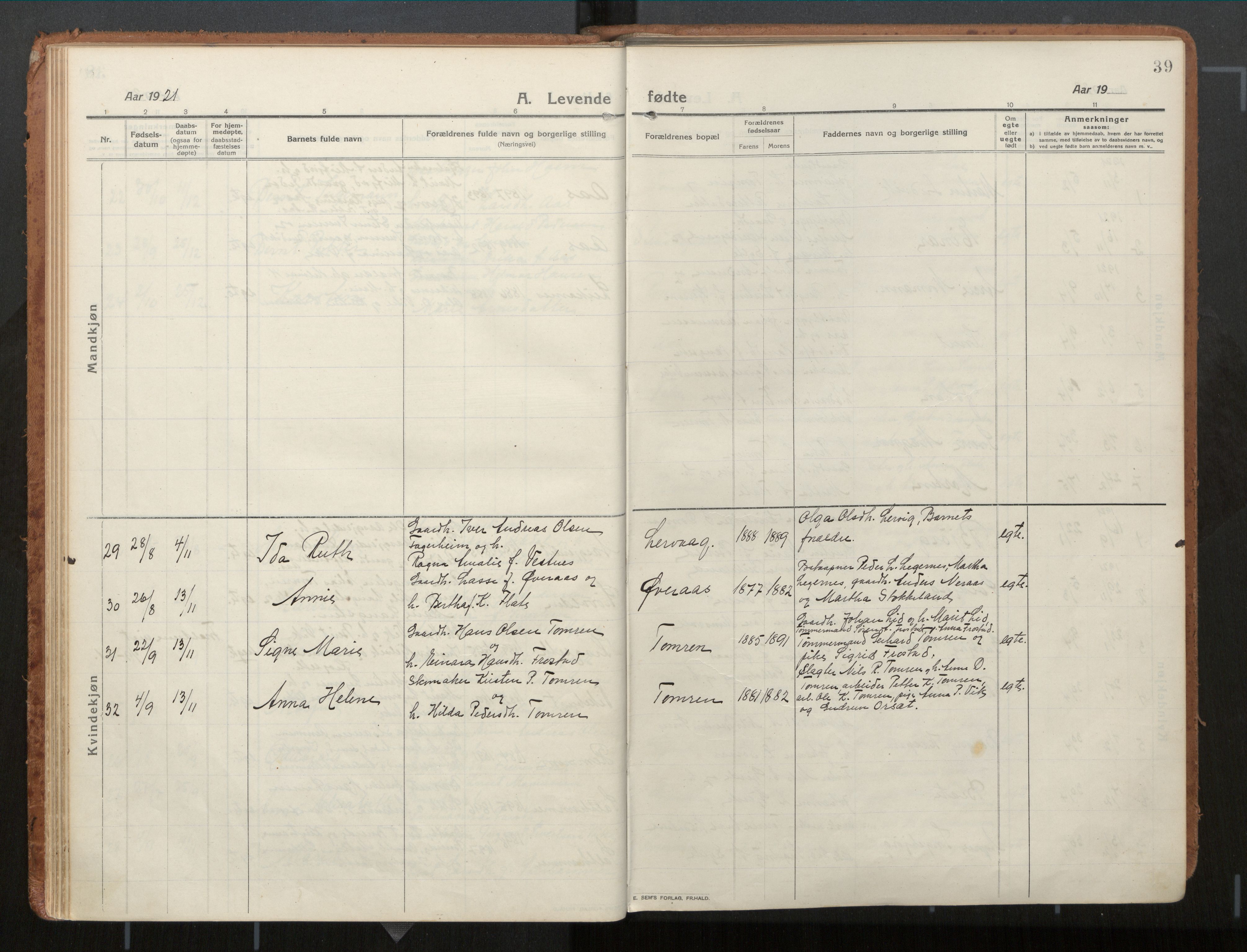 Ministerialprotokoller, klokkerbøker og fødselsregistre - Møre og Romsdal, AV/SAT-A-1454/539/L0534a: Parish register (official) no. 539A08, 1912-1935, p. 39