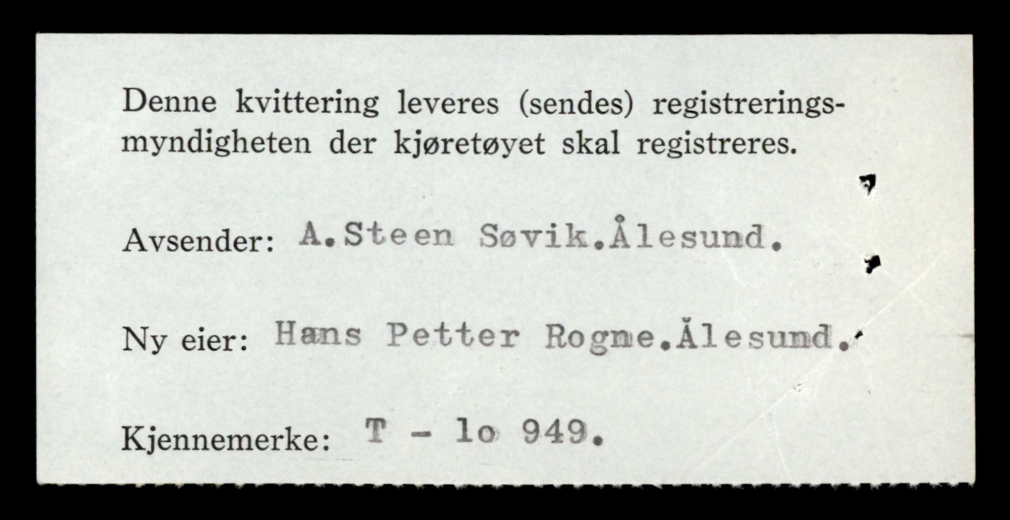 Møre og Romsdal vegkontor - Ålesund trafikkstasjon, AV/SAT-A-4099/F/Fe/L0025: Registreringskort for kjøretøy T 10931 - T 11045, 1927-1998, p. 490