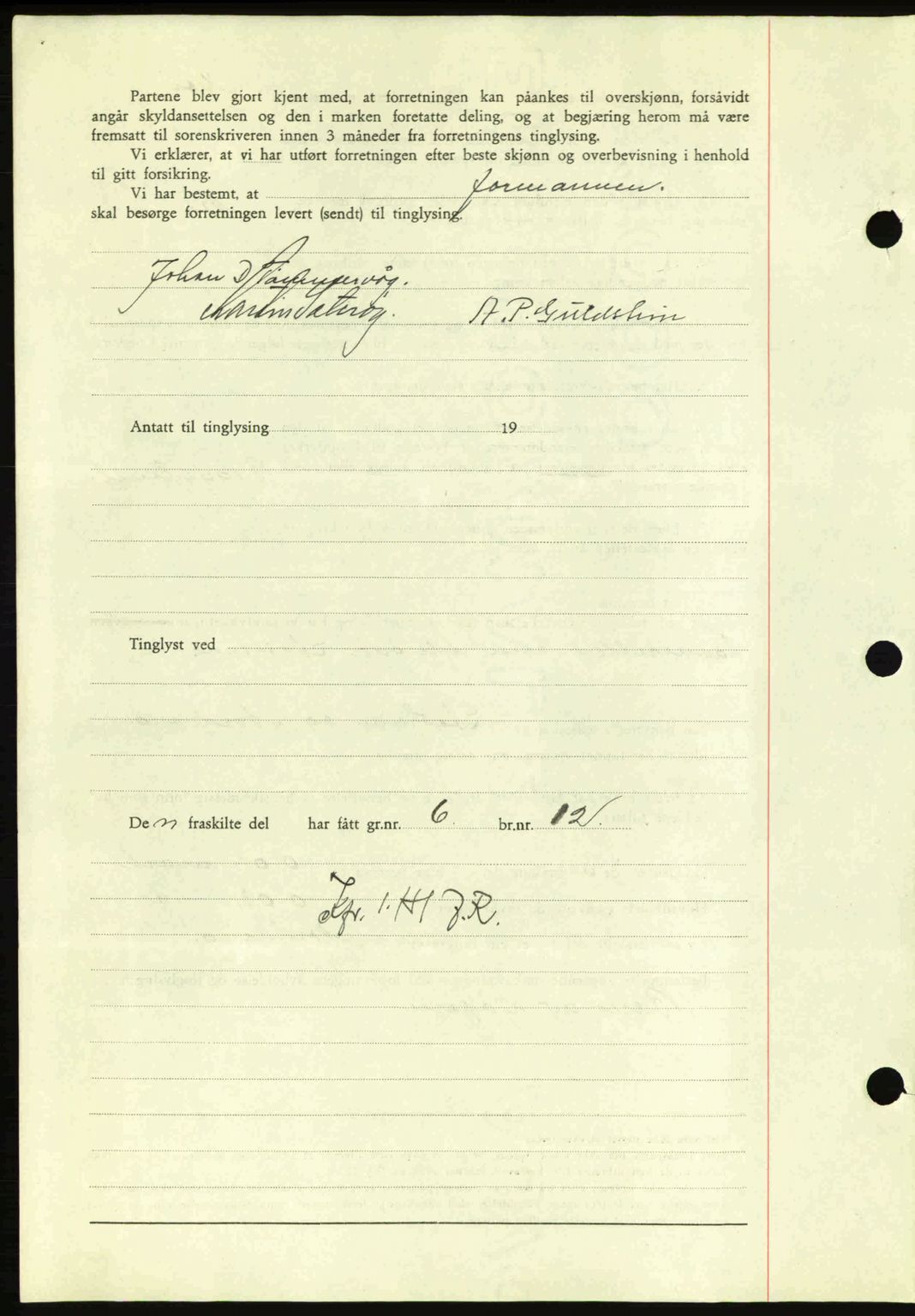 Nordmøre sorenskriveri, AV/SAT-A-4132/1/2/2Ca: Mortgage book no. A95, 1943-1943, Diary no: : 1725/1943