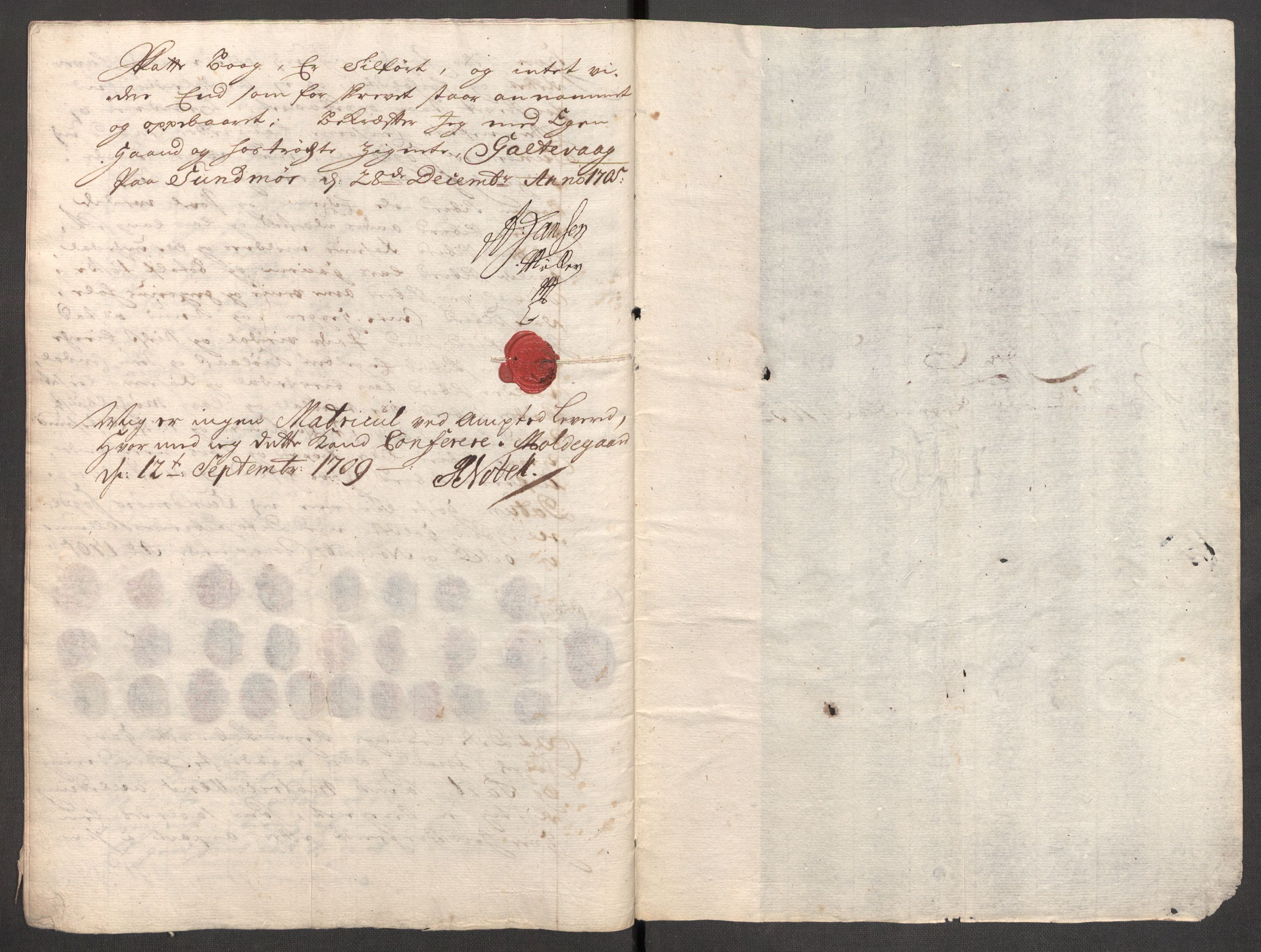 Rentekammeret inntil 1814, Reviderte regnskaper, Fogderegnskap, RA/EA-4092/R54/L3560: Fogderegnskap Sunnmøre, 1704-1705, p. 331