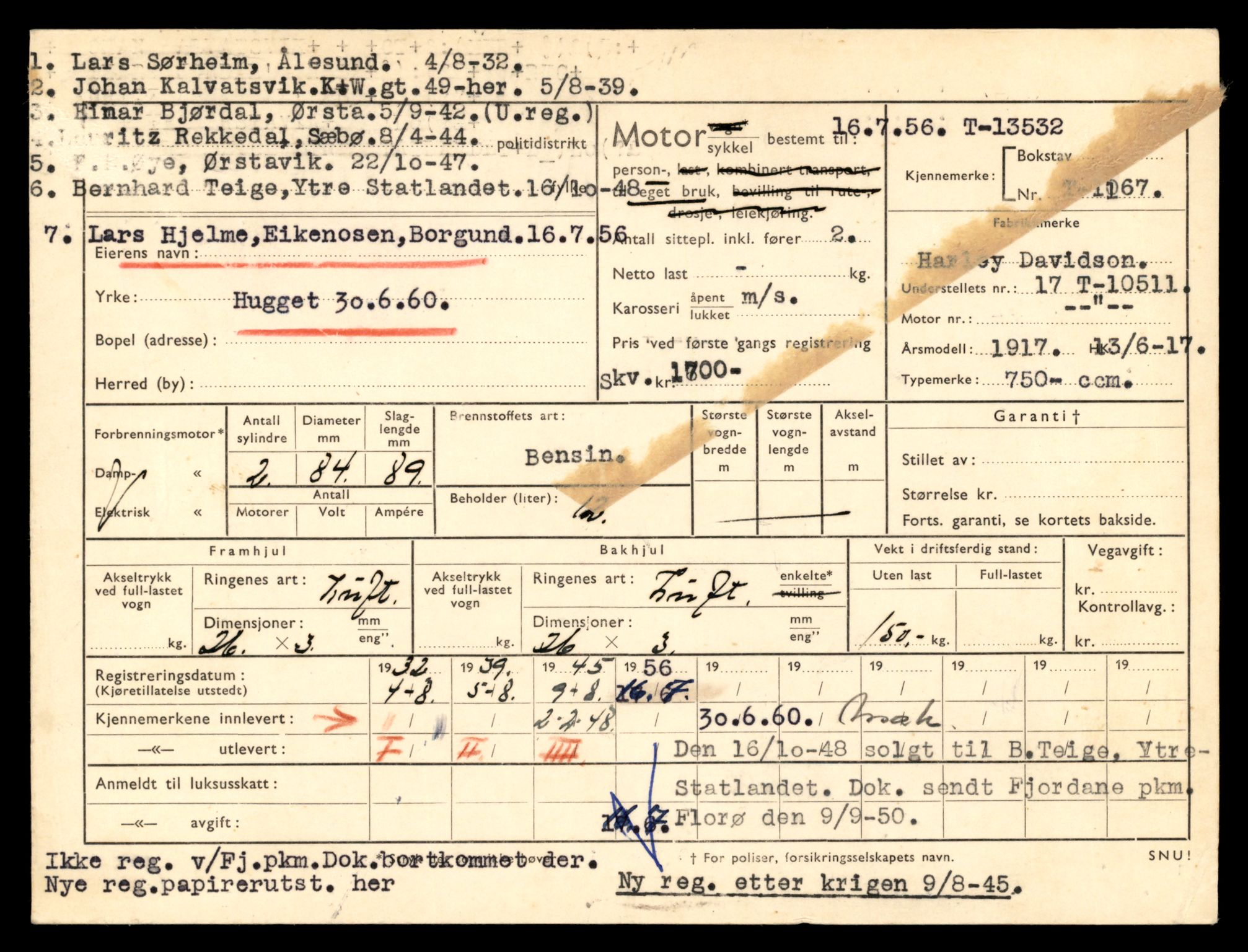 Møre og Romsdal vegkontor - Ålesund trafikkstasjon, AV/SAT-A-4099/F/Fe/L0040: Registreringskort for kjøretøy T 13531 - T 13709, 1927-1998, p. 61