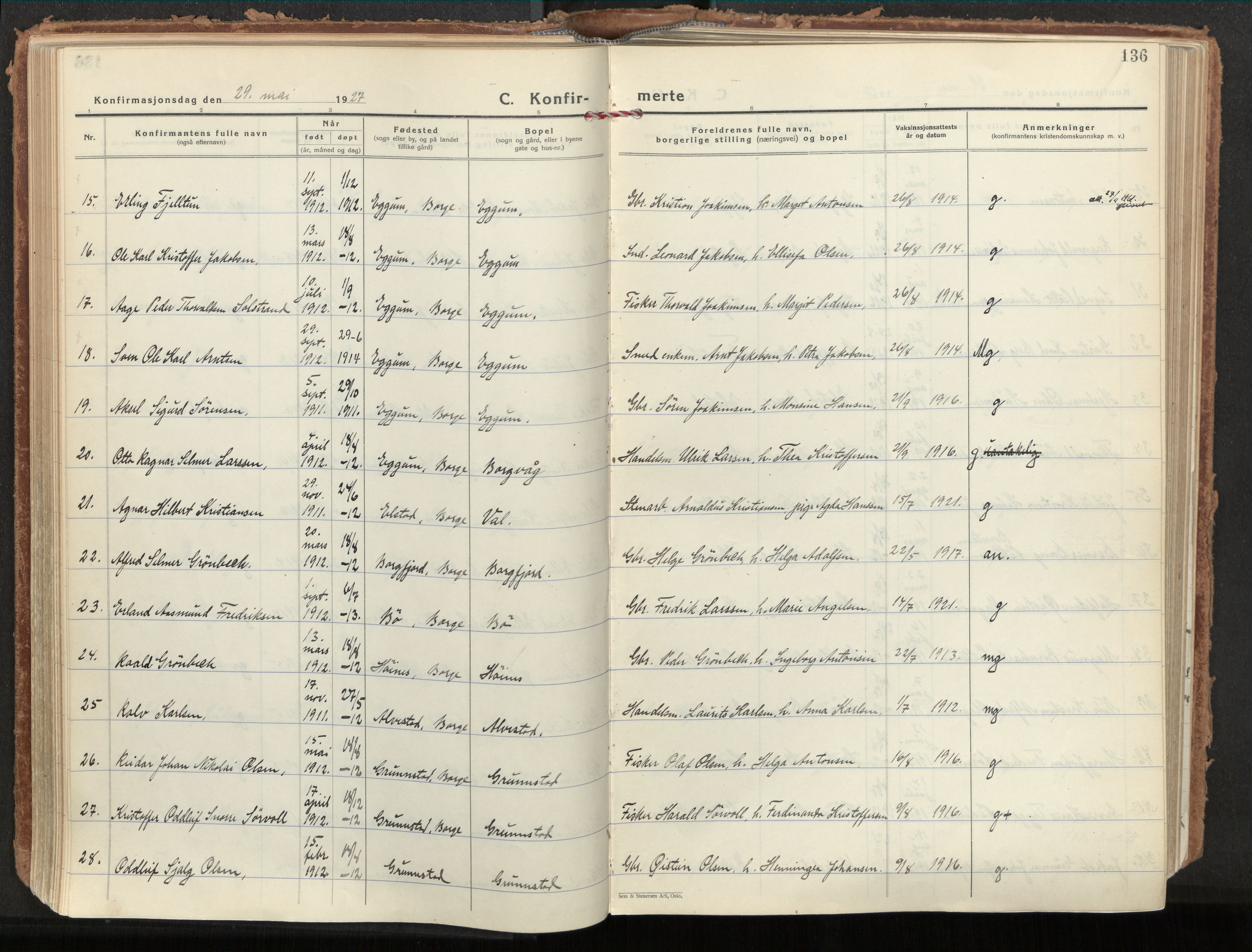 Ministerialprotokoller, klokkerbøker og fødselsregistre - Nordland, AV/SAT-A-1459/880/L1137: Parish register (official) no. 880A11, 1927-1944, p. 136