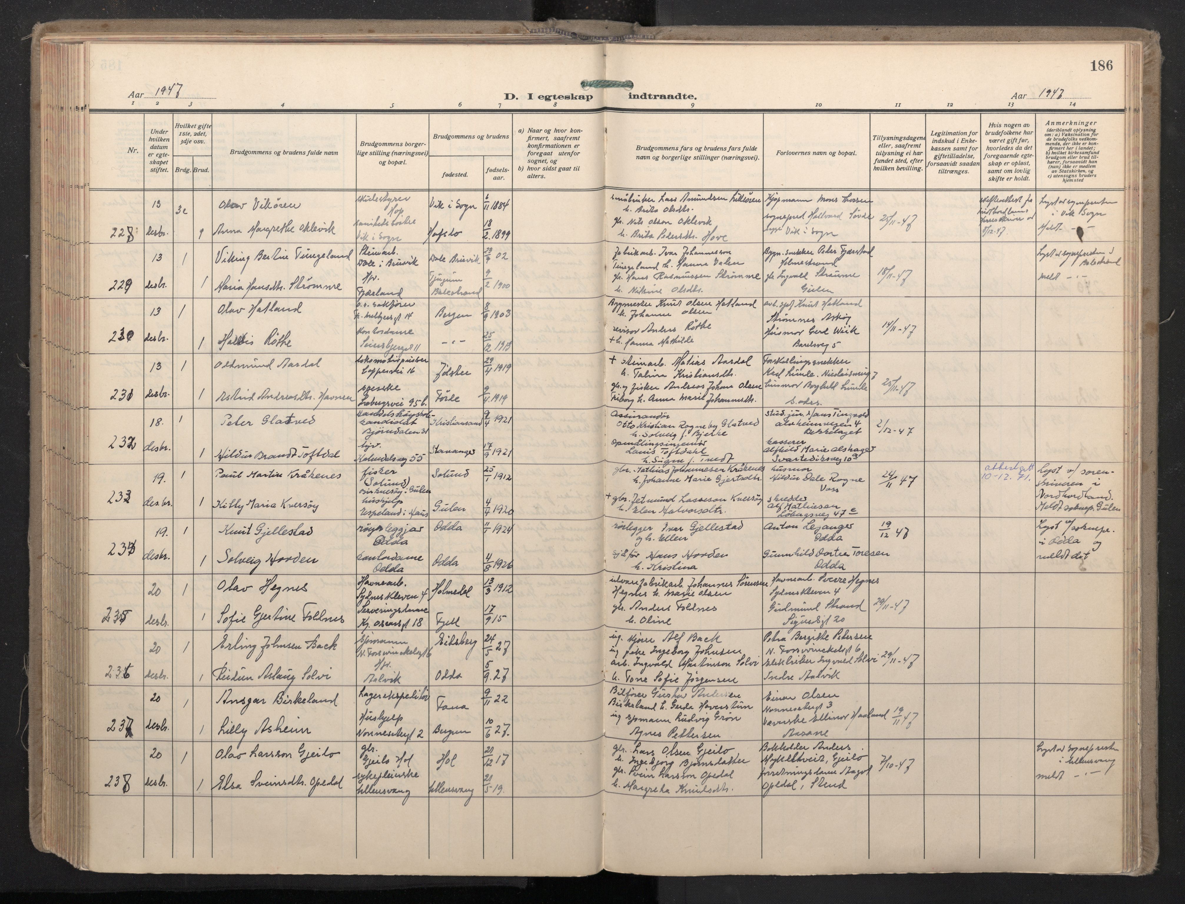 Domkirken sokneprestembete, AV/SAB-A-74801/H/Haa: Parish register (official) no. D 7, 1937-1950, p. 185b-186a