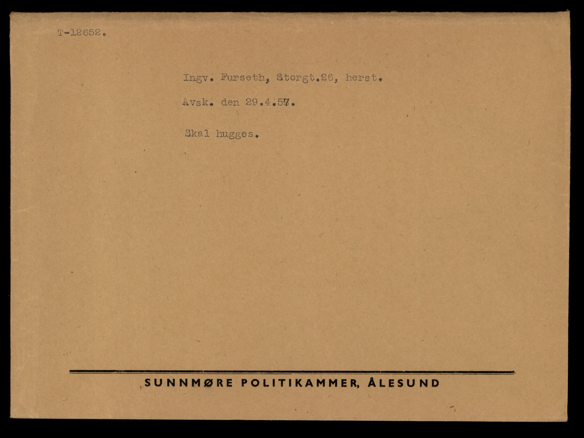 Møre og Romsdal vegkontor - Ålesund trafikkstasjon, AV/SAT-A-4099/F/Fe/L0034: Registreringskort for kjøretøy T 12500 - T 12652, 1927-1998, p. 2953
