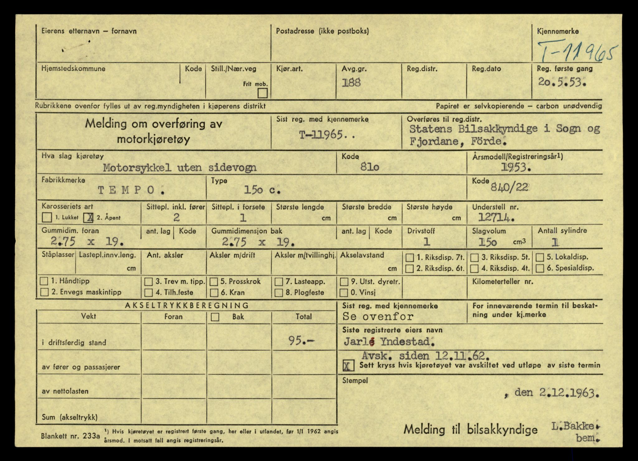 Møre og Romsdal vegkontor - Ålesund trafikkstasjon, AV/SAT-A-4099/F/Fe/L0031: Registreringskort for kjøretøy T 11800 - T 11996, 1927-1998, p. 2787