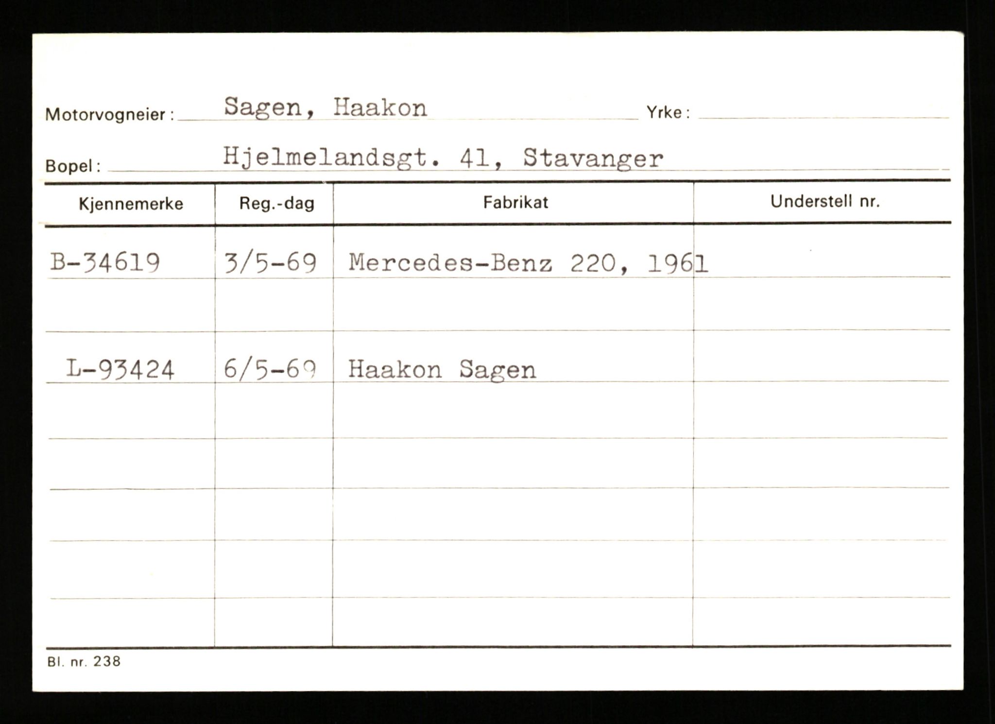 Stavanger trafikkstasjon, AV/SAST-A-101942/0/G/L0006: Registreringsnummer: 34250 - 49007, 1930-1971, p. 107