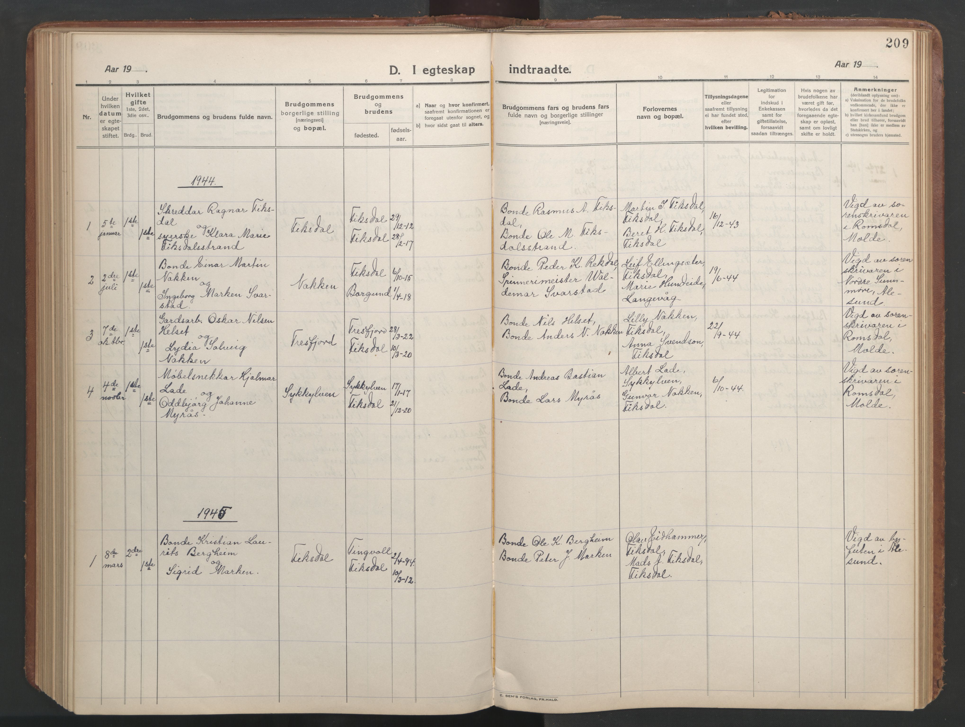 Ministerialprotokoller, klokkerbøker og fødselsregistre - Møre og Romsdal, AV/SAT-A-1454/540/L0542: Parish register (copy) no. 540C02, 1921-1967, p. 209