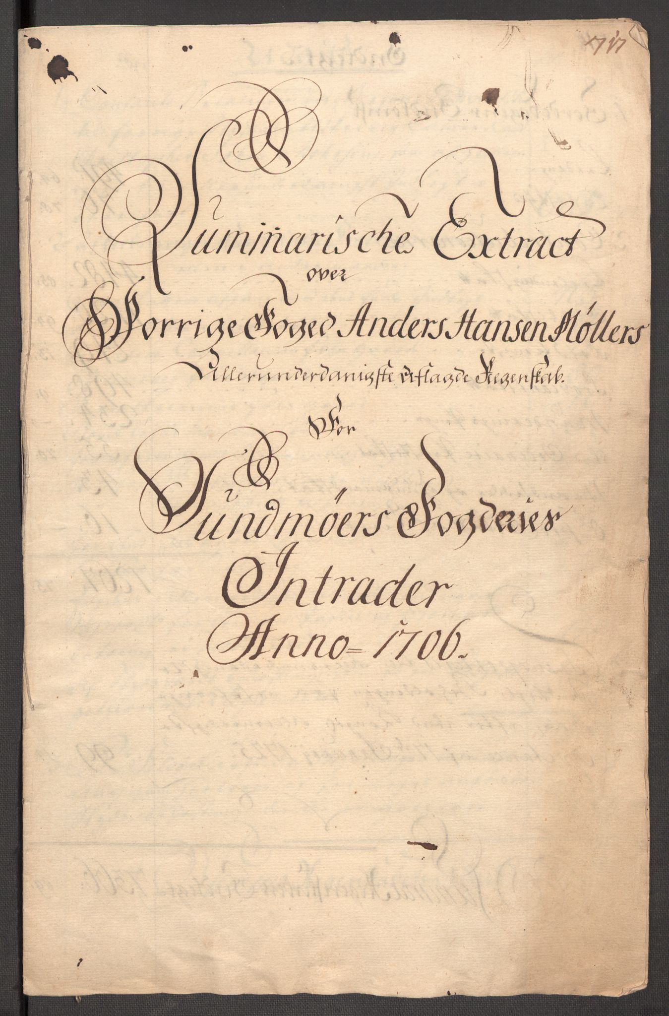 Rentekammeret inntil 1814, Reviderte regnskaper, Fogderegnskap, AV/RA-EA-4092/R54/L3561: Fogderegnskap Sunnmøre, 1706-1707, p. 12