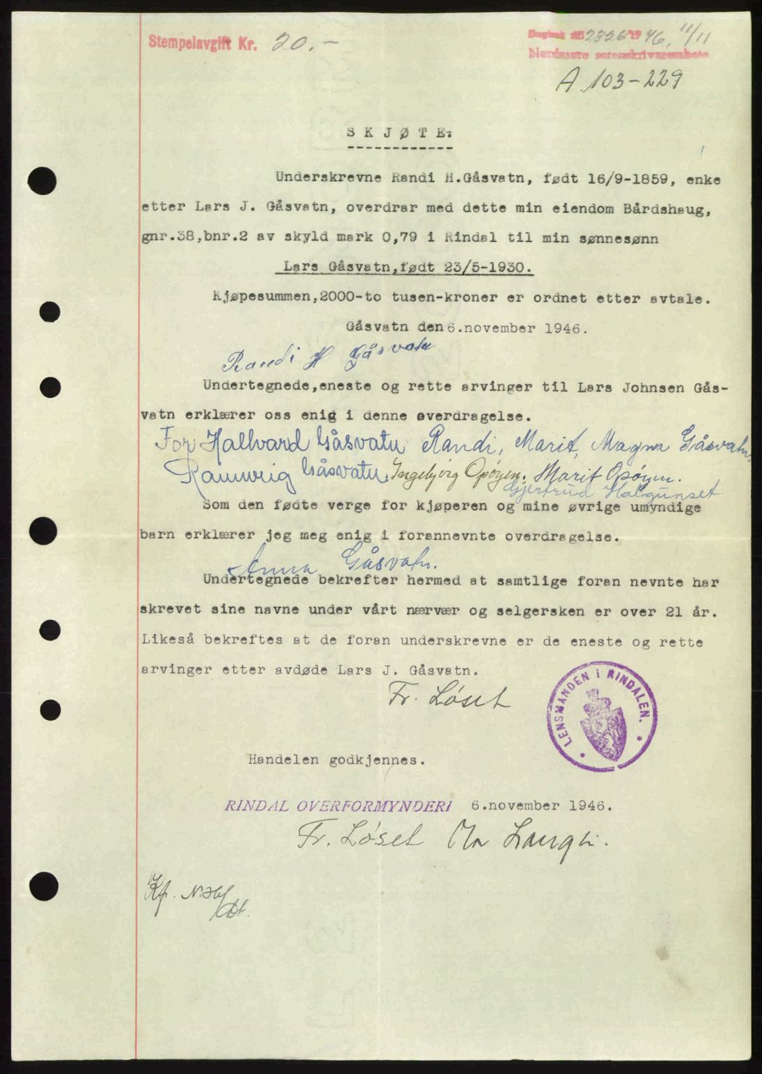 Nordmøre sorenskriveri, AV/SAT-A-4132/1/2/2Ca: Mortgage book no. A103, 1946-1947, Diary no: : 2326/1946