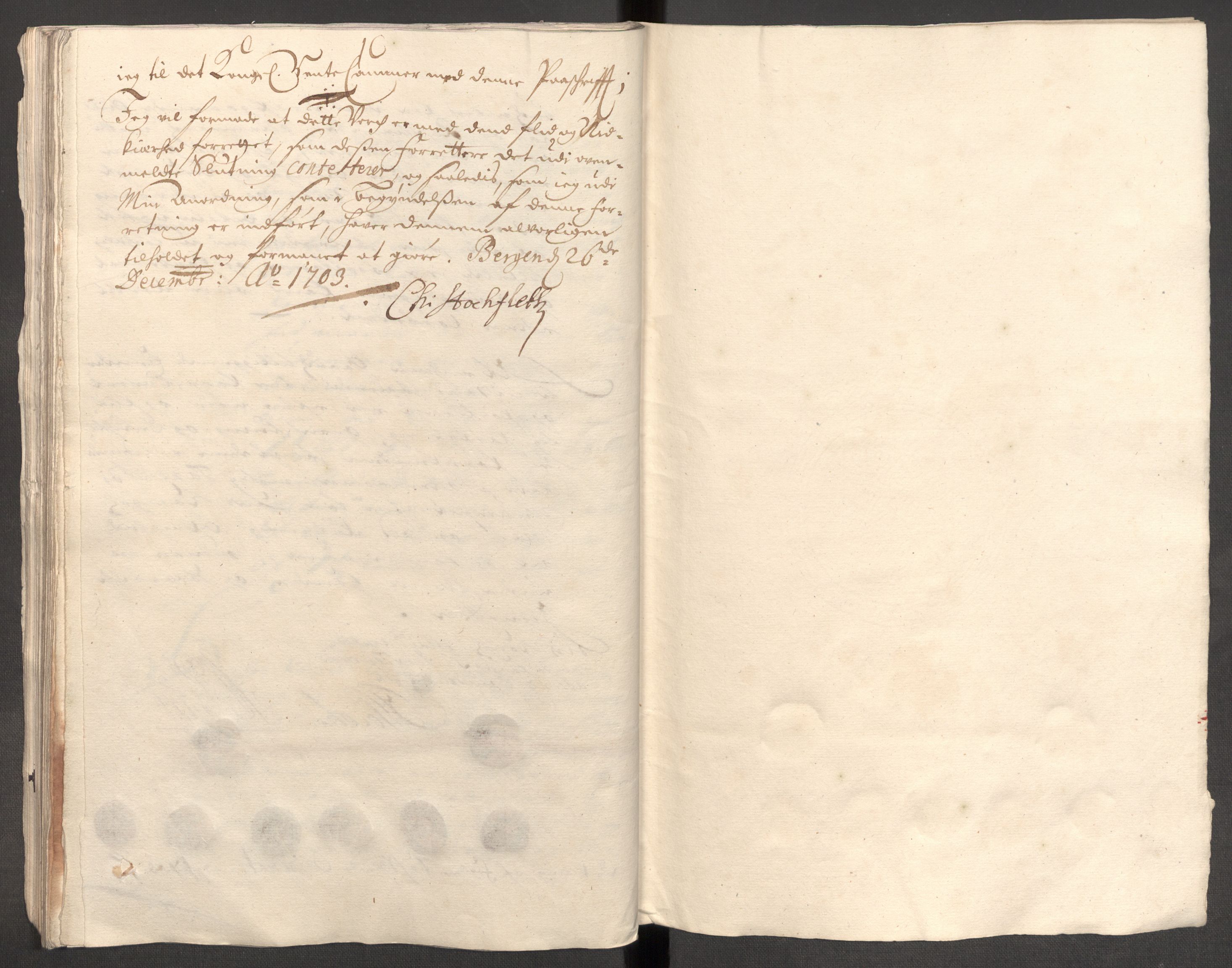 Rentekammeret inntil 1814, Reviderte regnskaper, Fogderegnskap, RA/EA-4092/R53/L3426: Fogderegnskap Sunn- og Nordfjord, 1702, p. 305