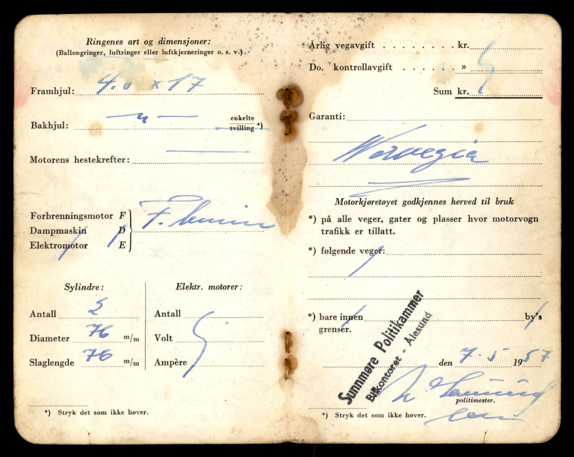 Møre og Romsdal vegkontor - Ålesund trafikkstasjon, AV/SAT-A-4099/F/Fe/L0008: Registreringskort for kjøretøy T 747 - T 894, 1927-1998, p. 144