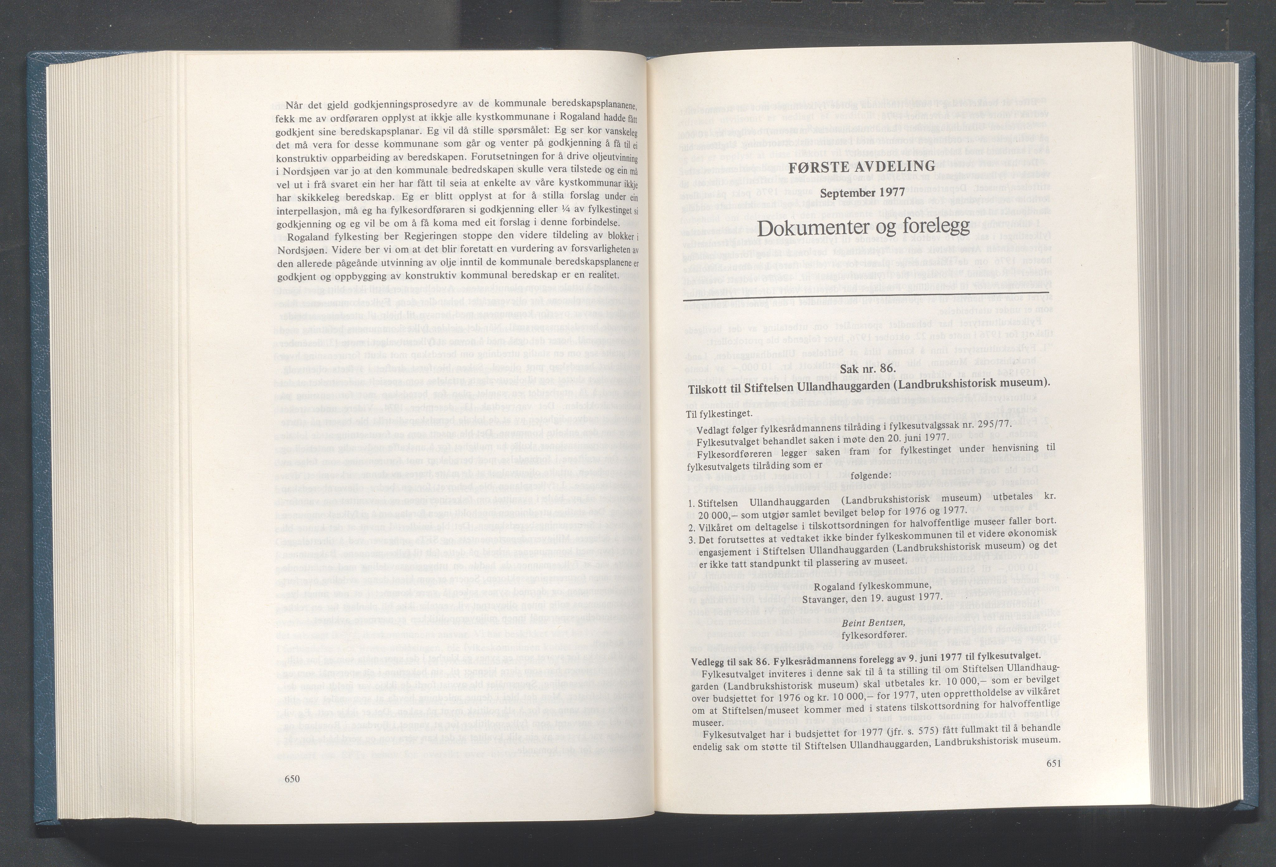 Rogaland fylkeskommune - Fylkesrådmannen , IKAR/A-900/A/Aa/Aaa/L0097: Møtebok , 1977, p. 650-651