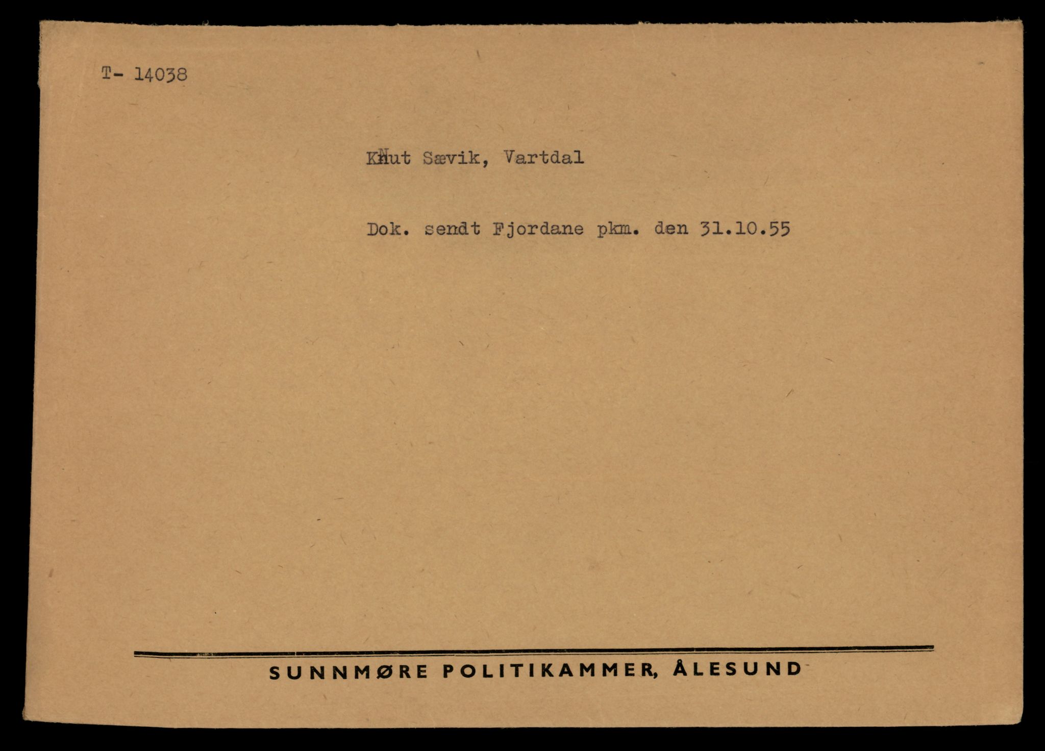Møre og Romsdal vegkontor - Ålesund trafikkstasjon, AV/SAT-A-4099/F/Fe/L0042: Registreringskort for kjøretøy T 13906 - T 14079, 1927-1998, p. 2135