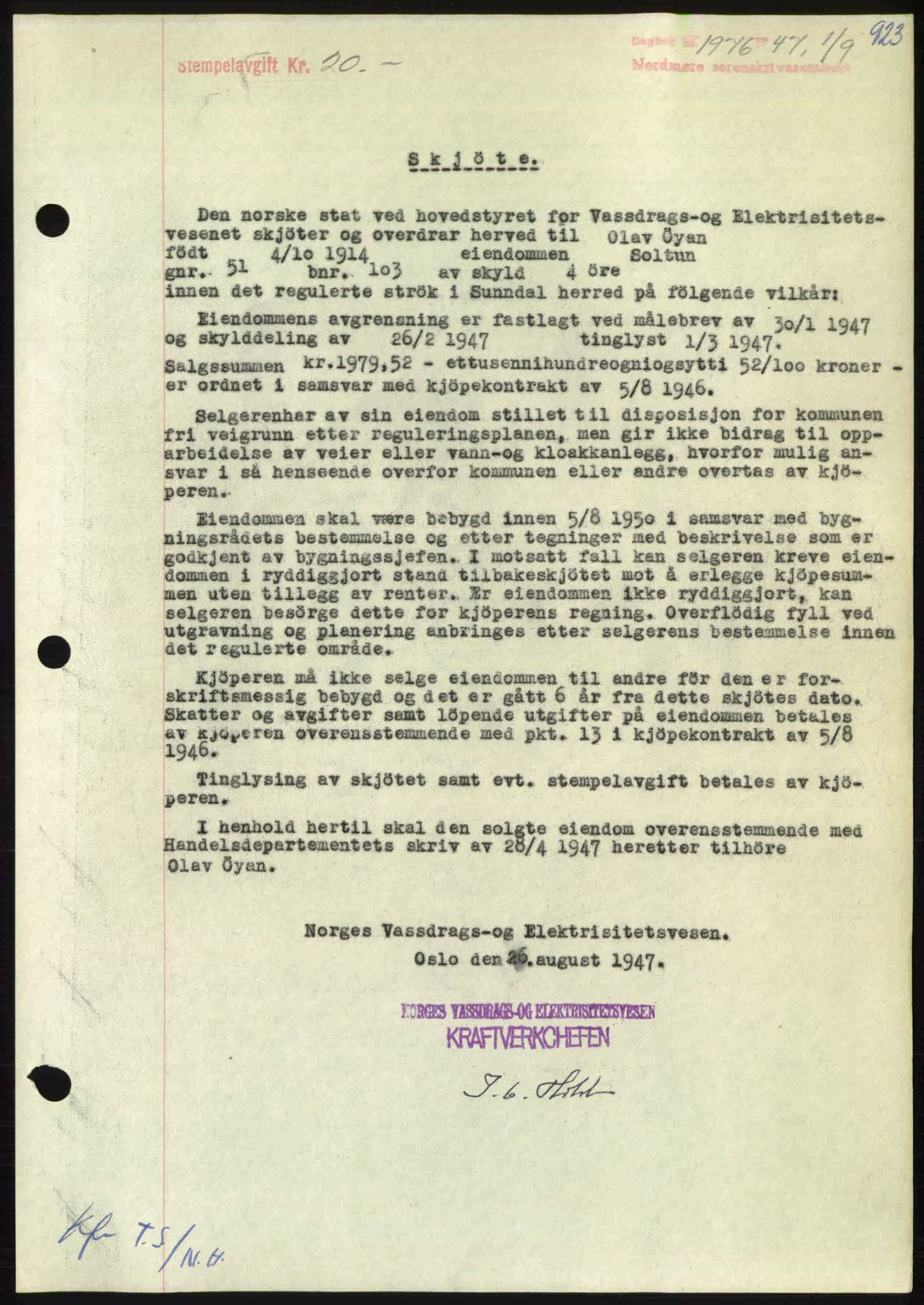 Nordmøre sorenskriveri, AV/SAT-A-4132/1/2/2Ca: Mortgage book no. A105, 1947-1947, Diary no: : 1976/1947