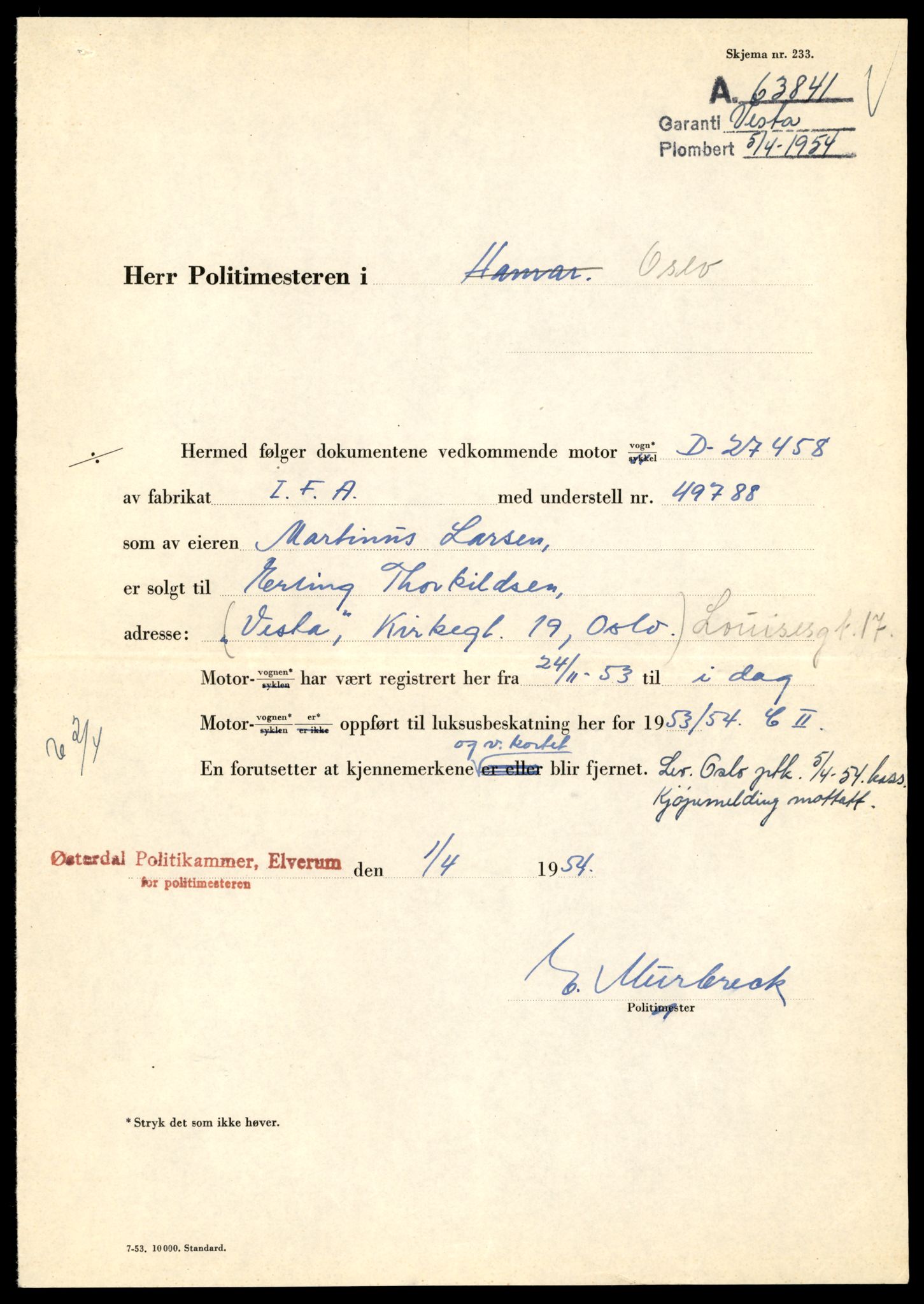 Møre og Romsdal vegkontor - Ålesund trafikkstasjon, AV/SAT-A-4099/F/Fe/L0049: Registreringskort for kjøretøy T 14864 - T 18613, 1927-1998, p. 2273