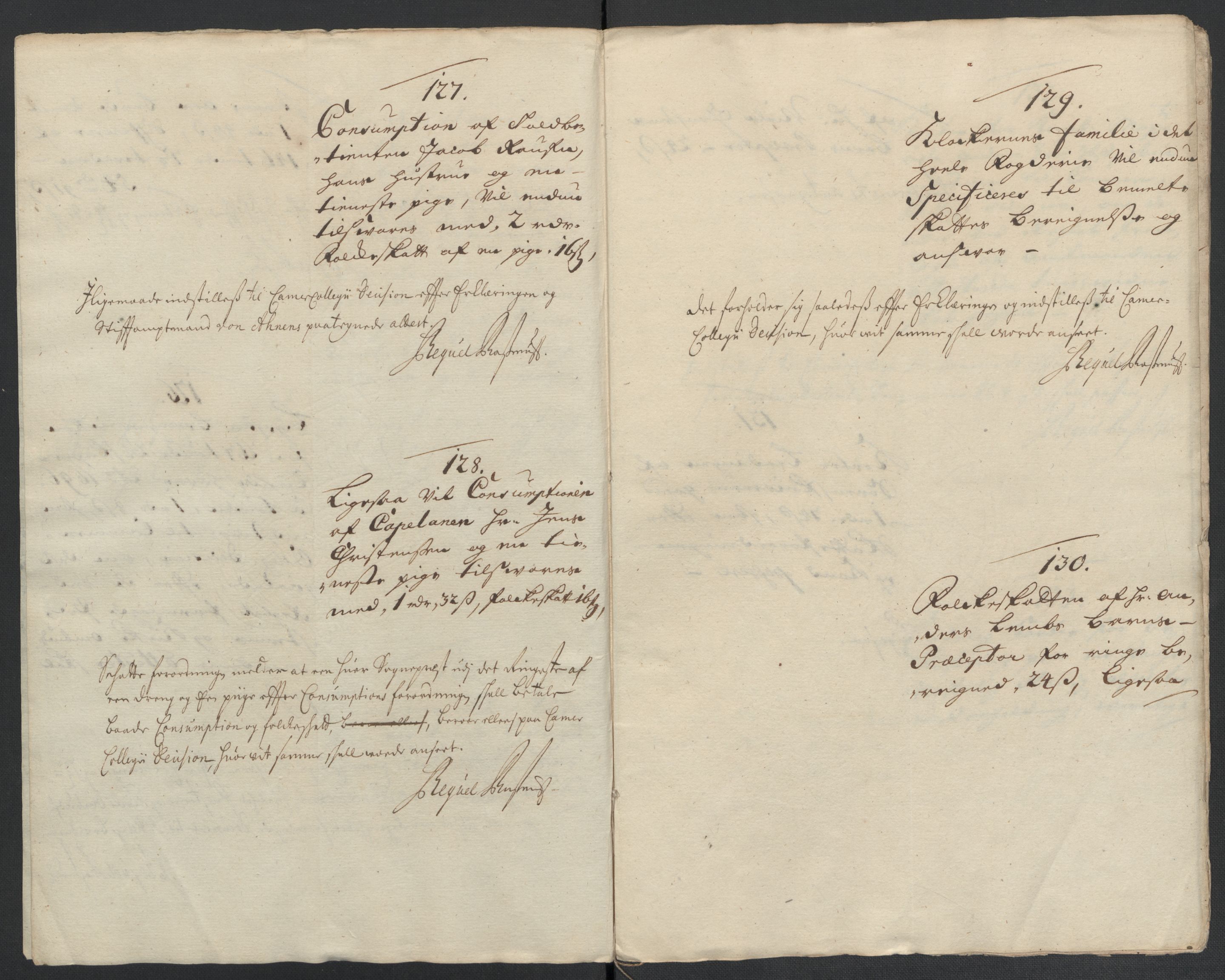 Rentekammeret inntil 1814, Reviderte regnskaper, Fogderegnskap, RA/EA-4092/R55/L3653: Fogderegnskap Romsdal, 1697-1698, p. 216