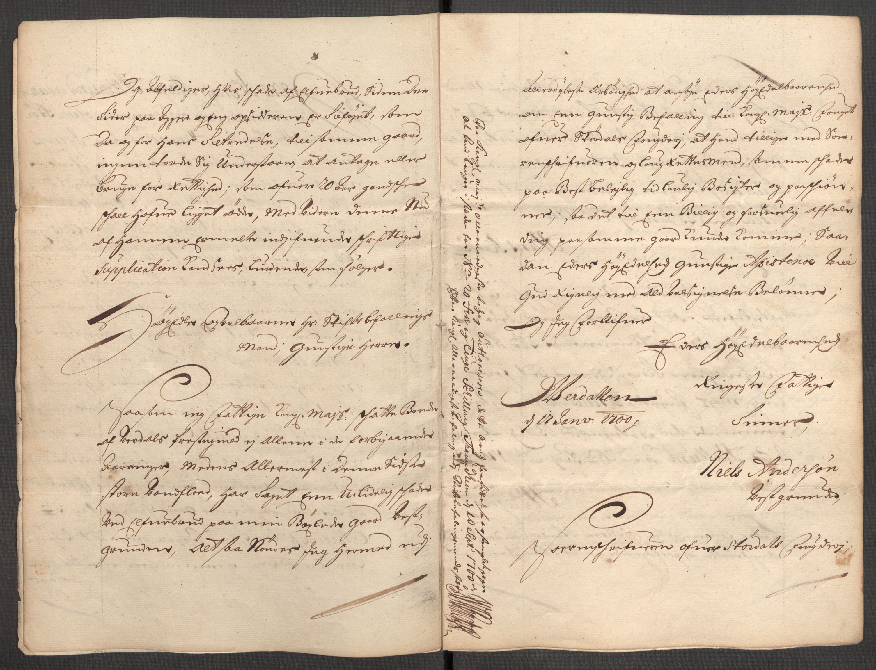 Rentekammeret inntil 1814, Reviderte regnskaper, Fogderegnskap, RA/EA-4092/R62/L4192: Fogderegnskap Stjørdal og Verdal, 1700, p. 252