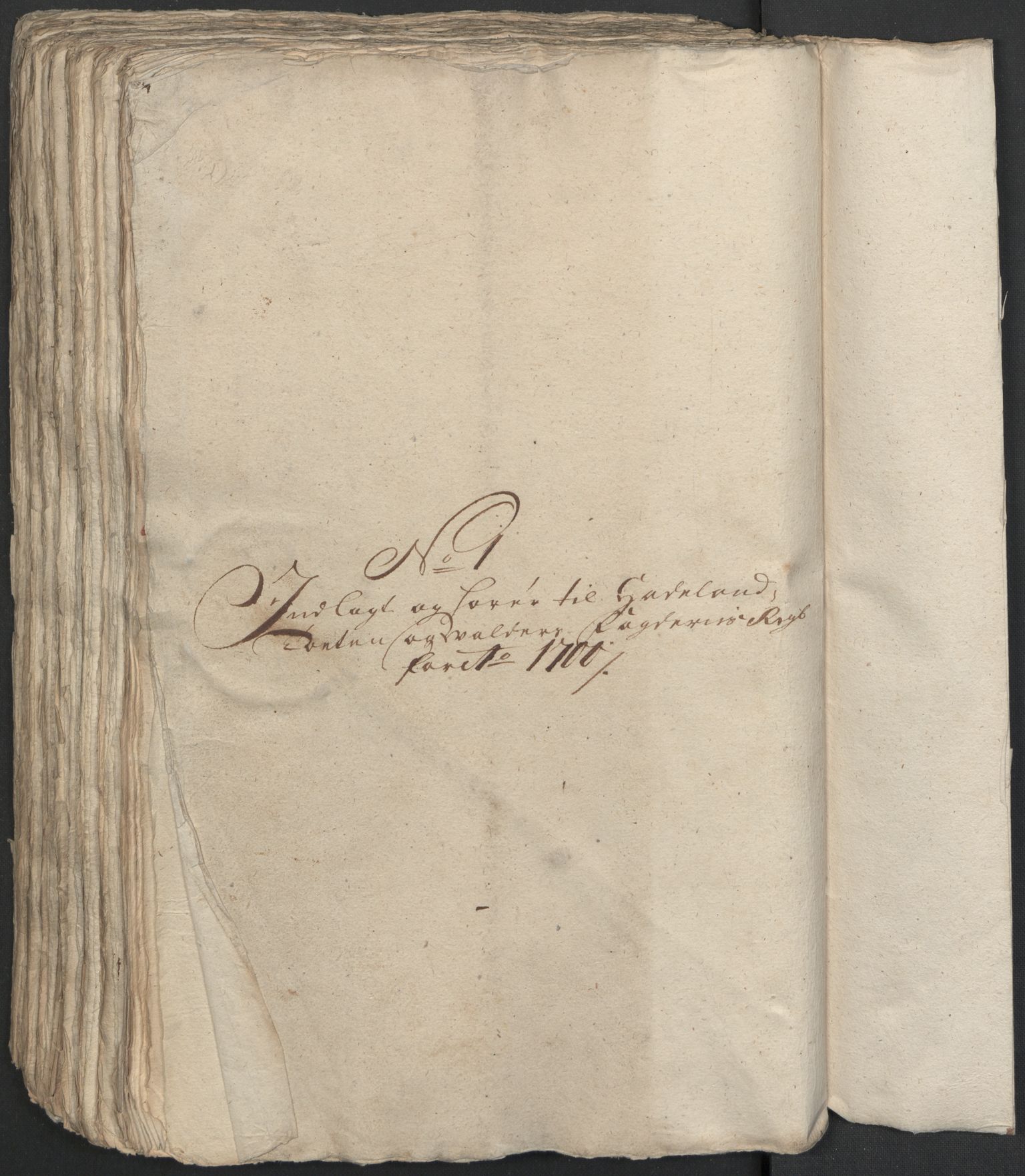 Rentekammeret inntil 1814, Reviderte regnskaper, Fogderegnskap, RA/EA-4092/R18/L1298: Fogderegnskap Hadeland, Toten og Valdres, 1700, p. 237