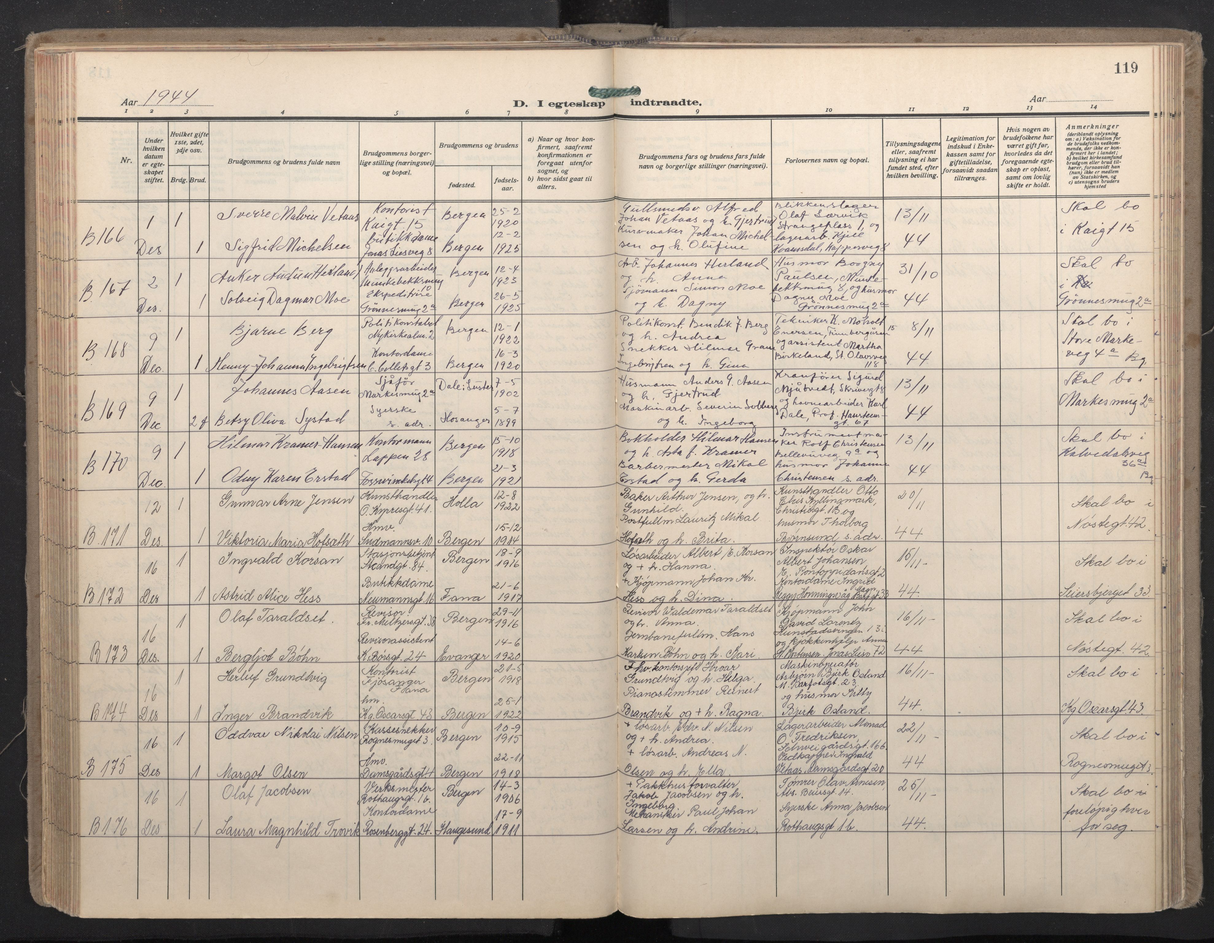 Domkirken sokneprestembete, SAB/A-74801/H/Haa: Parish register (official) no. D 7, 1937-1950, p. 118b-119a