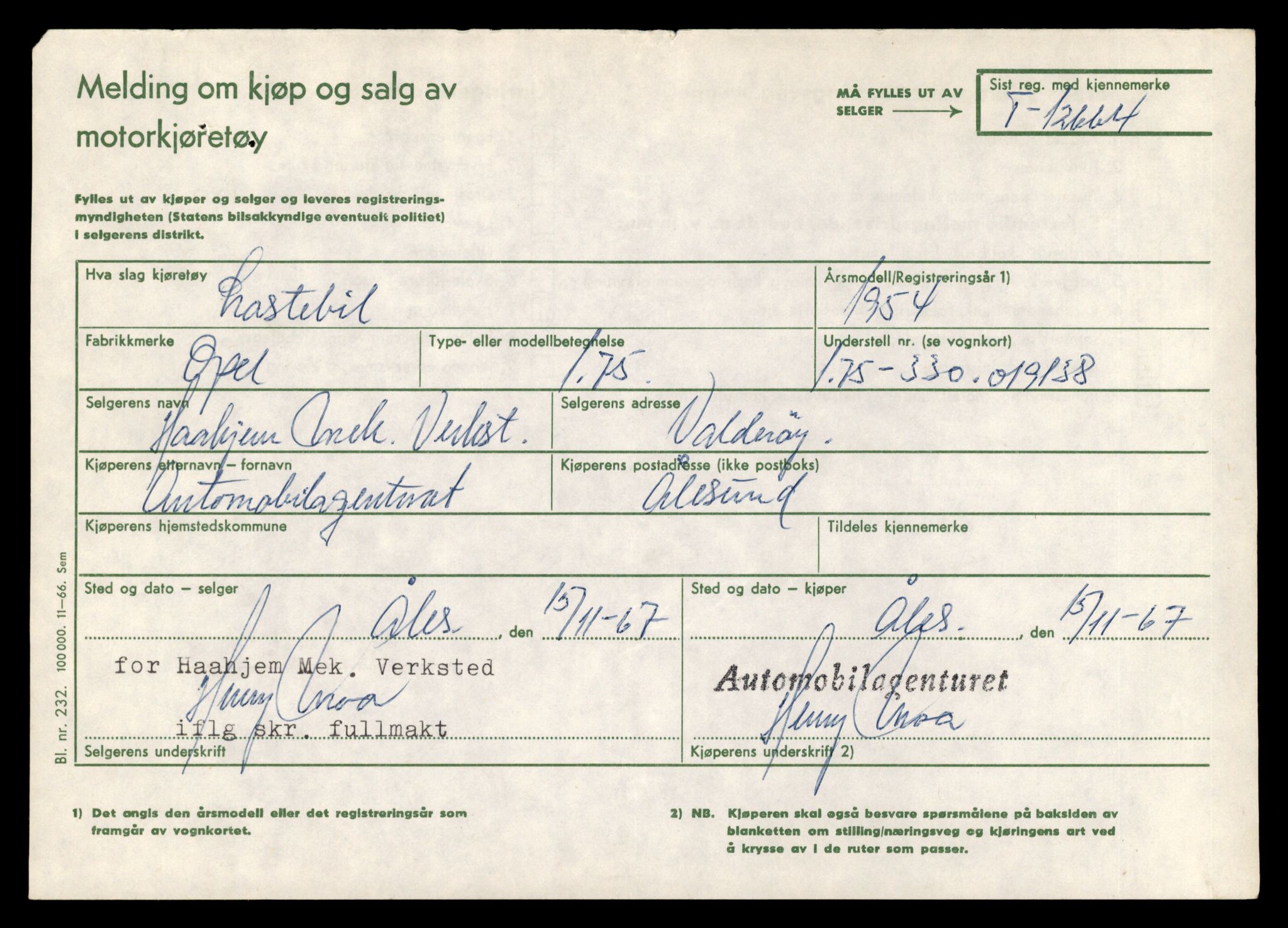 Møre og Romsdal vegkontor - Ålesund trafikkstasjon, AV/SAT-A-4099/F/Fe/L0035: Registreringskort for kjøretøy T 12653 - T 12829, 1927-1998, p. 194