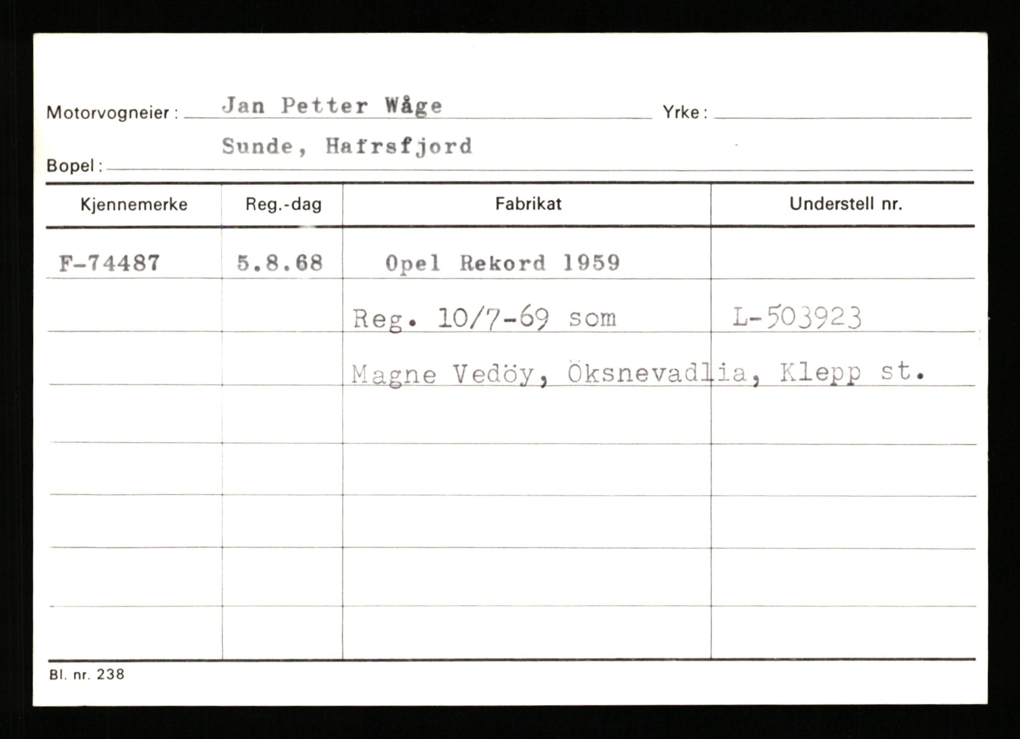 Stavanger trafikkstasjon, AV/SAST-A-101942/0/G/L0008: Registreringsnummer: 67519 - 84533, 1930-1971, p. 1029